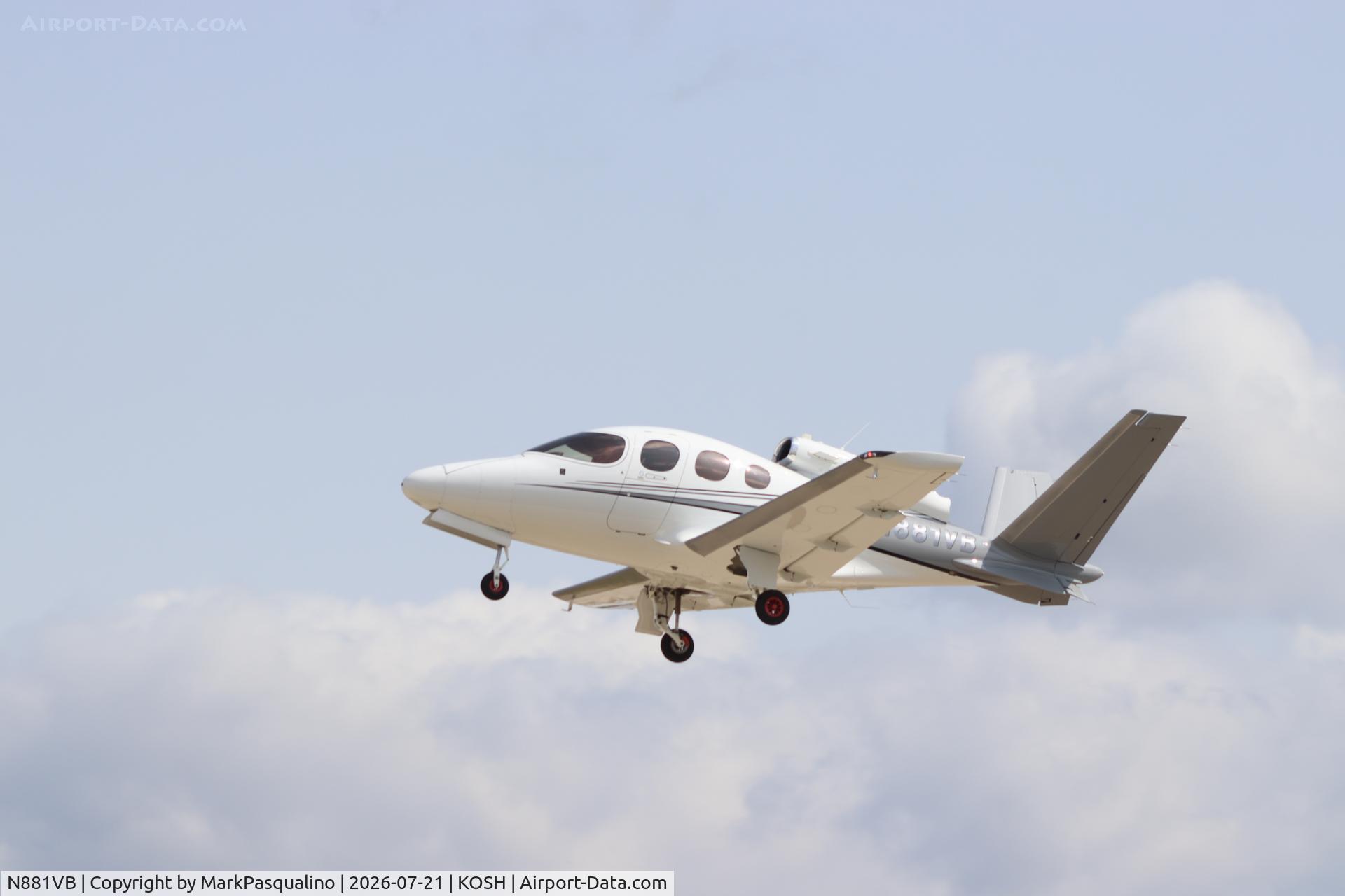 Aircraft N881VB, 2017 Cirrus Design Corp SF50, c/n 0027, Cirrus SF50, at KOSH, photo by MarkPasqualino