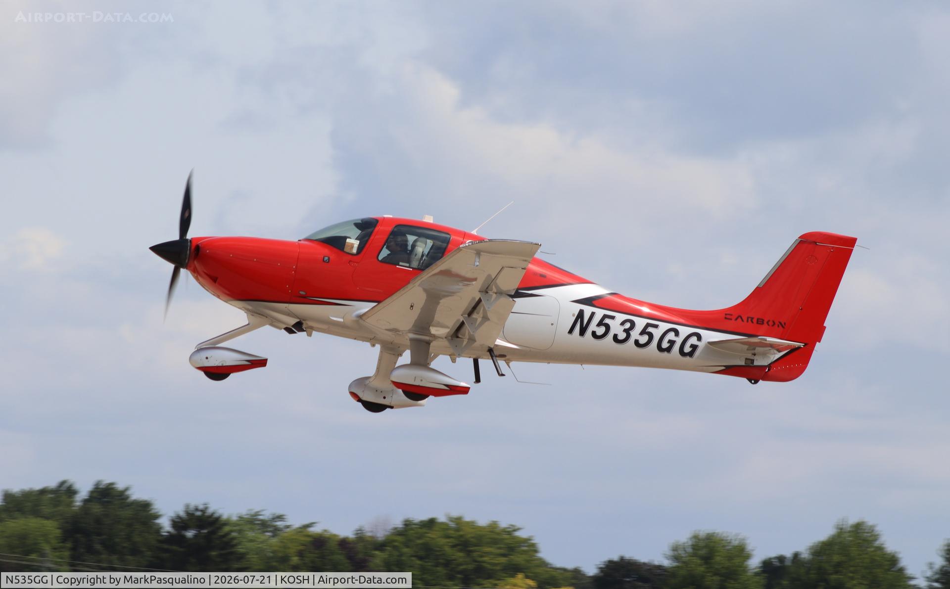 Aircraft N535GG, 2021 Cirrus Design Corp SR22T, c/n 2291, Cirrus SR22T, at KOSH, photo by MarkPasqualino