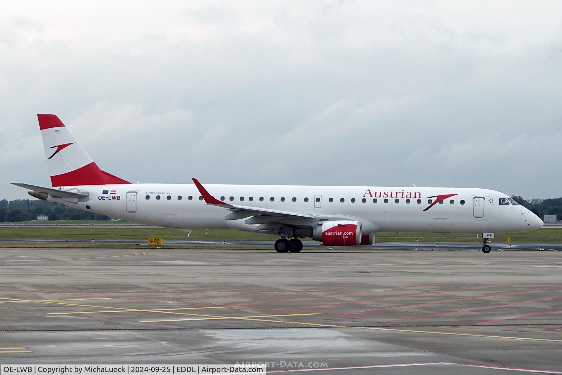 Aircraft OE-LWB, 2009 Embraer 195LR (ERJ-190-200LR), c/n 19000324, At lohausen, at EDDL, photo by MichaLueck