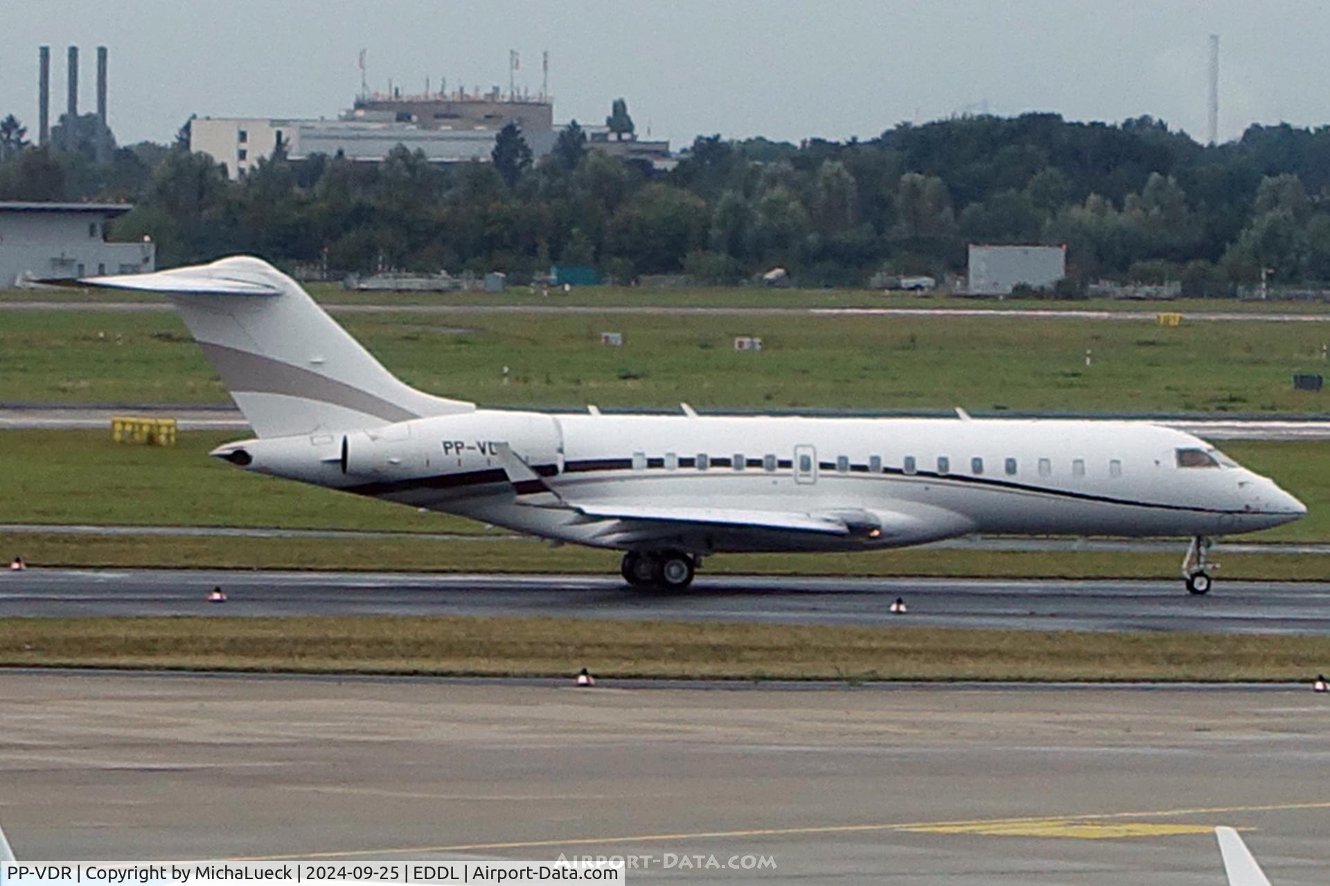 Aircraft PP-VDR, Bombardier BD-700-1A10 Global Express, c/n 9312, At Lohausen, at EDDL, photo by MichaLueck