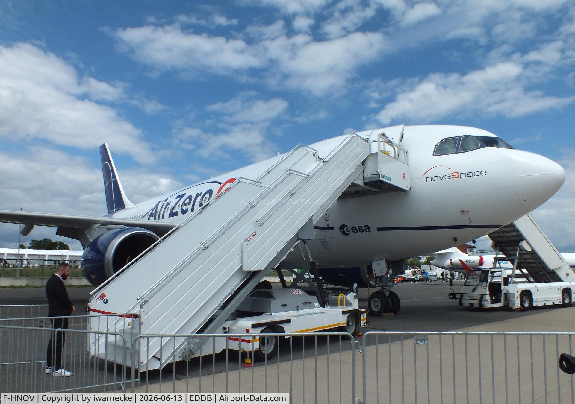 Aircraft F-HNOV, 1989 Airbus A310-304, c/n 498, Airbus A310-304ET 'Air Zero G' of noveSpace/ESA/CNES/DLR at ILA 2026, Berlin, at EDDB, photo by iwarnecke