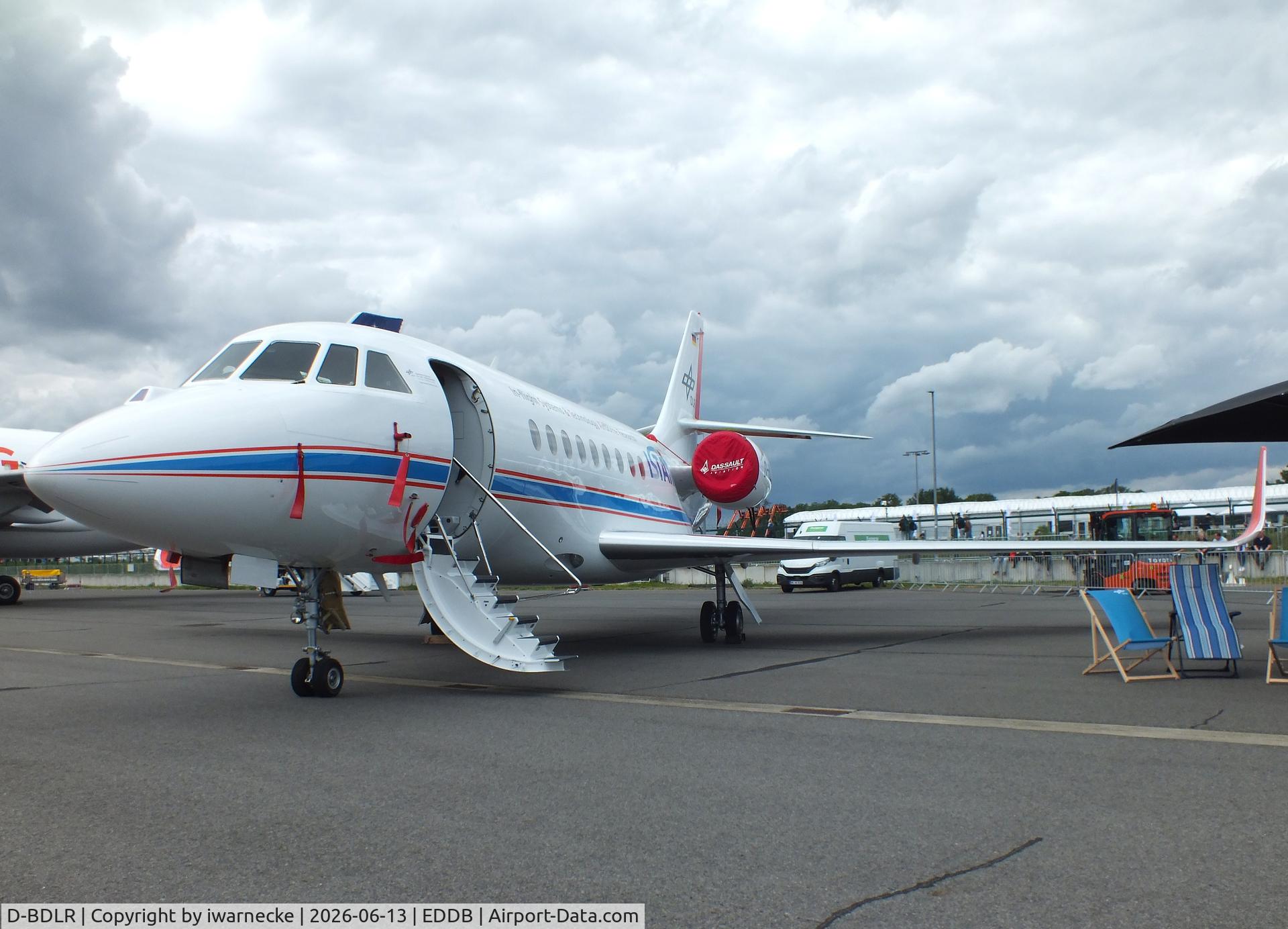 Aircraft D-BDLR, 2003 Dassault Falcon 2000EX, c/n 6, Dassault Falcon 2000LX ISTAR (In-flight Systems & Technology Airborne Research) of DLR at ILA 2026, Berlin, at EDDB, photo by iwarnecke