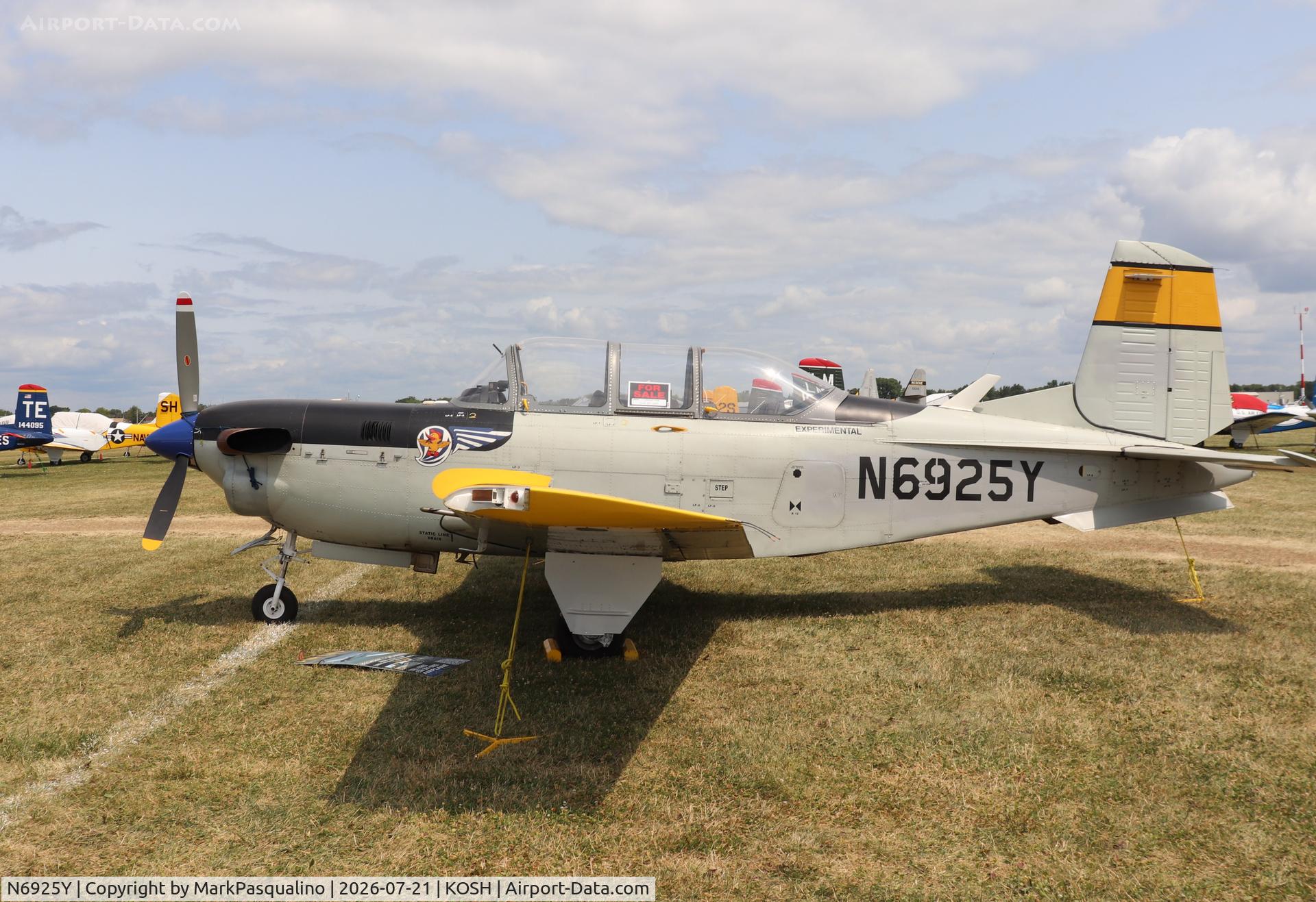Aircraft N6925Y, Beech T-34C-1 Turbo Mentor, c/n GM-94, Beech T-34C-1, at KOSH, photo by MarkPasqualino