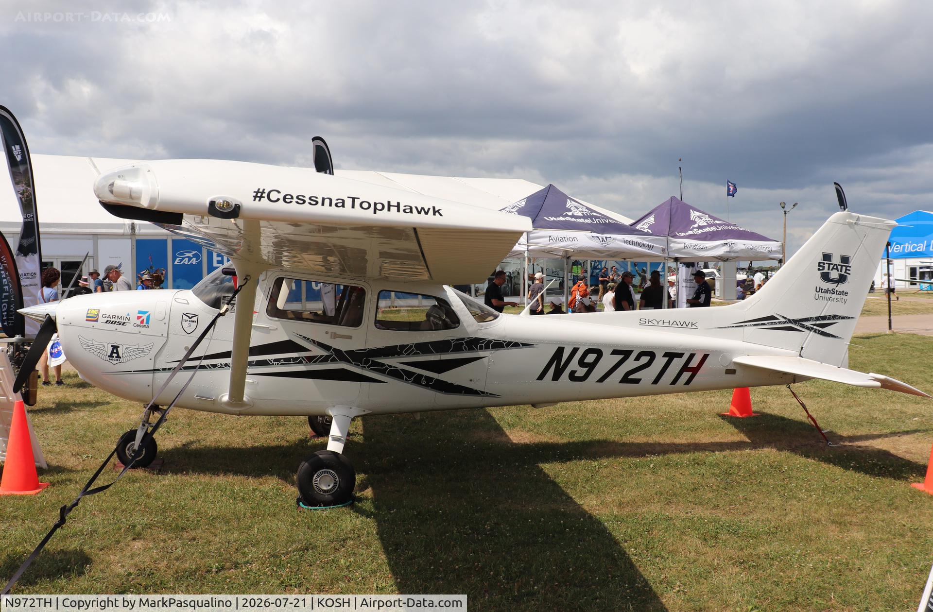 Aircraft N972TH, 2023 Textron Aviation Inc 172S, c/n 172S12972, Cessna 172S, at KOSH, photo by MarkPasqualino