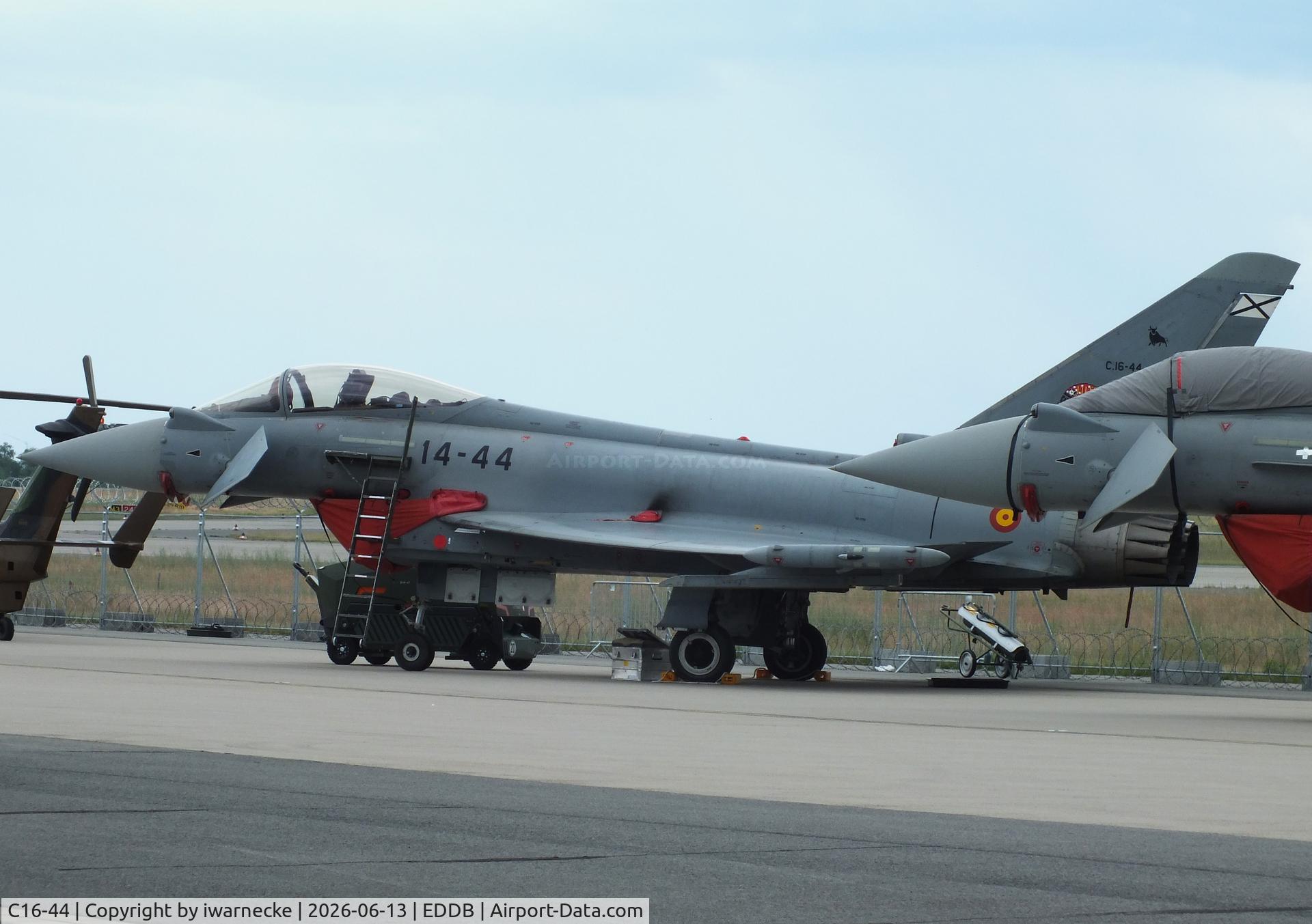 Aircraft C16-44, Eurofighter EF-2000 Typhoon S, c/n SS025, Eurofighter EF2000 S of the Ejercito del Aire (Spanish Air Force) at ILA 2026,Berlin, at EDDB, photo by iwarnecke