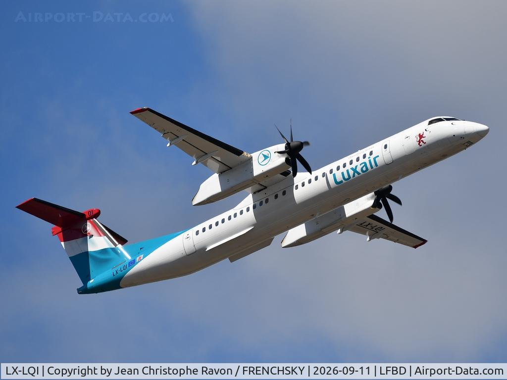 Aircraft LX-LQI, 2016 Bombardier DHC-8-402Q Dash 8 Dash 8, c/n 4534, Bordeaux (BOD) Luxembourg (LUX) LG8172, at LFBD, photo by Jean Christophe Ravon / FRENCHSKY