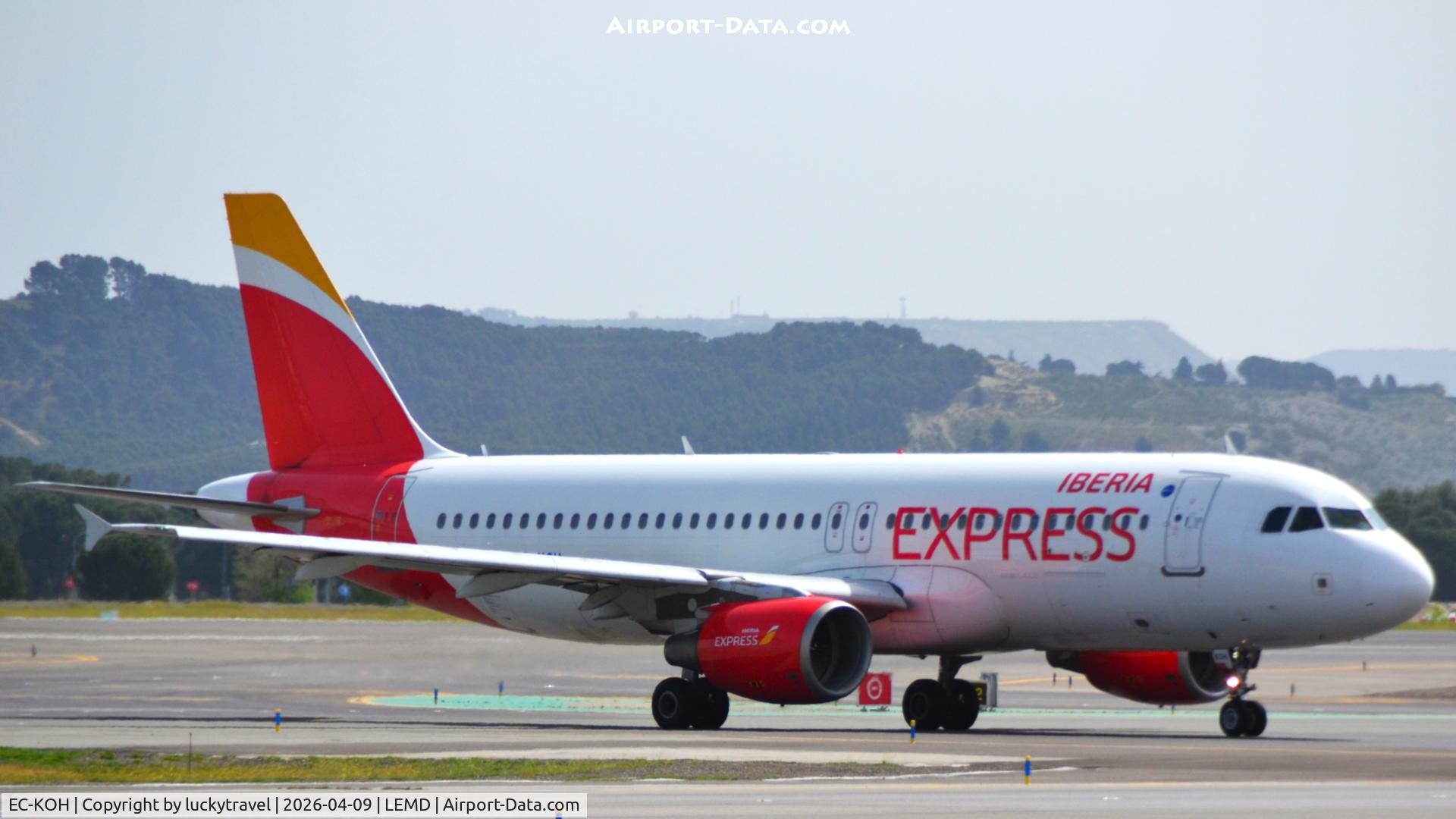 Aircraft EC-KOH, 2004 Airbus A320-214, c/n 2248, Iberia Express A320-200 taxiing at Madrid (LEMD) to Terminal 4 after Landing, at LEMD, photo by luckytravel