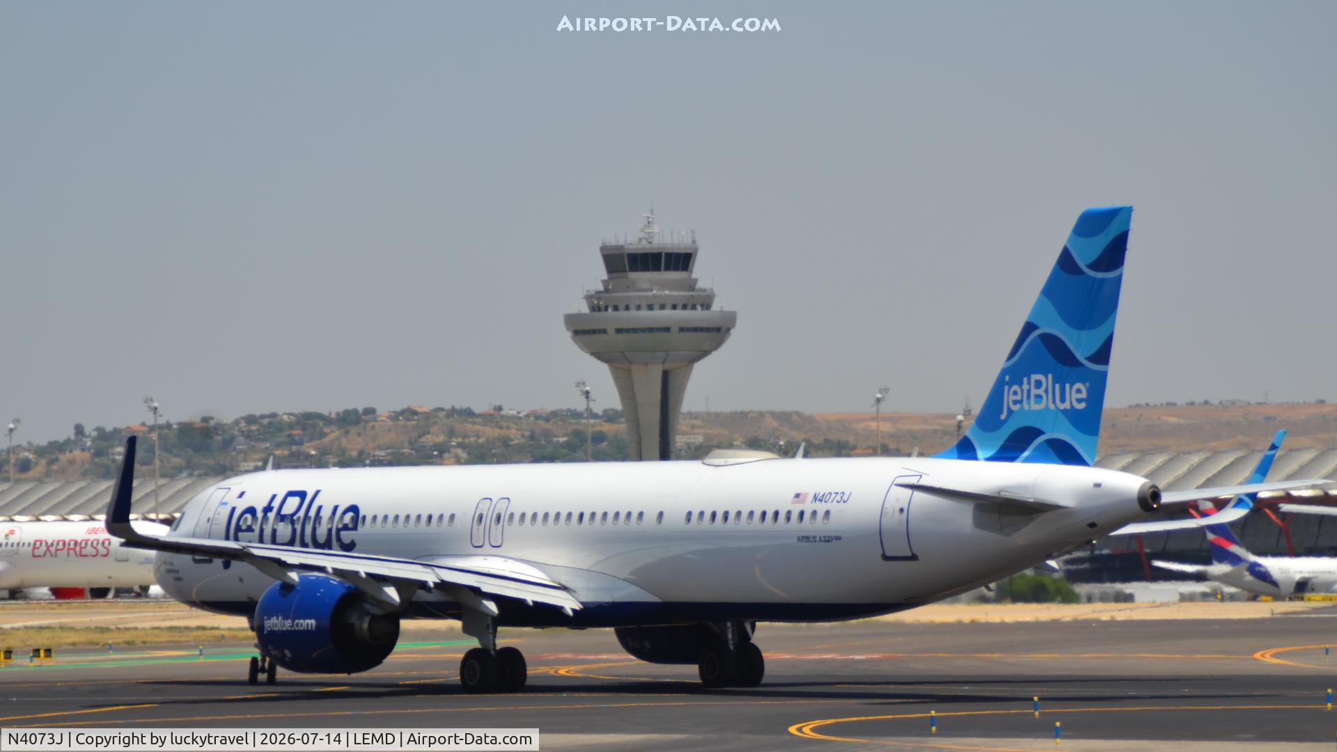 Aircraft N4073J, 2023 Airbus A321-271NX, c/n 11129, JetBlue A321neo aligning RWY32L at Madrid (LEMD), at LEMD, photo by luckytravel