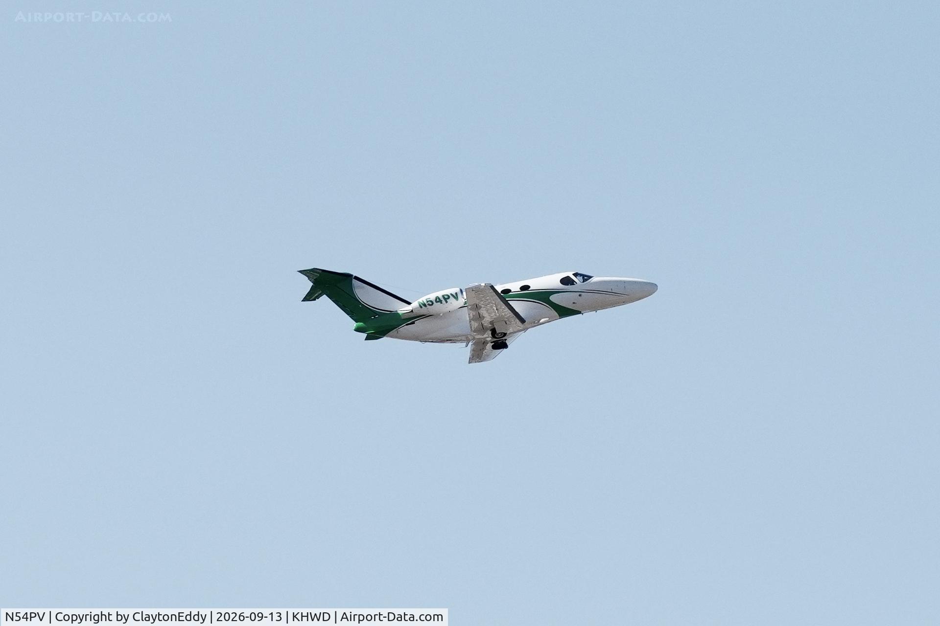 Aircraft N54PV, 2010 Cessna 510 Citation Mustang Citation Mustang, c/n 510-0339, Hayward airport in California 2026, at KHWD, photo by ClaytonEddy