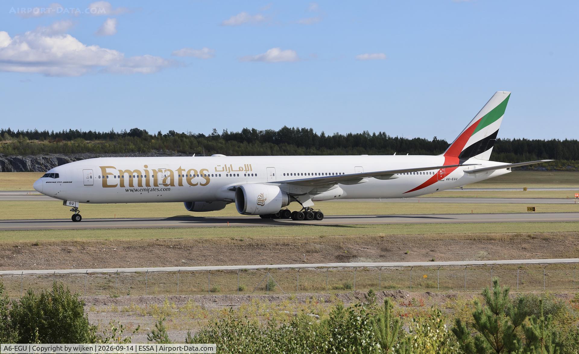 Aircraft A6-EGU, 2012 Boeing 777-31H/ER, c/n 41079 l/n 1028, Twy W, at ESSA, photo by wijken