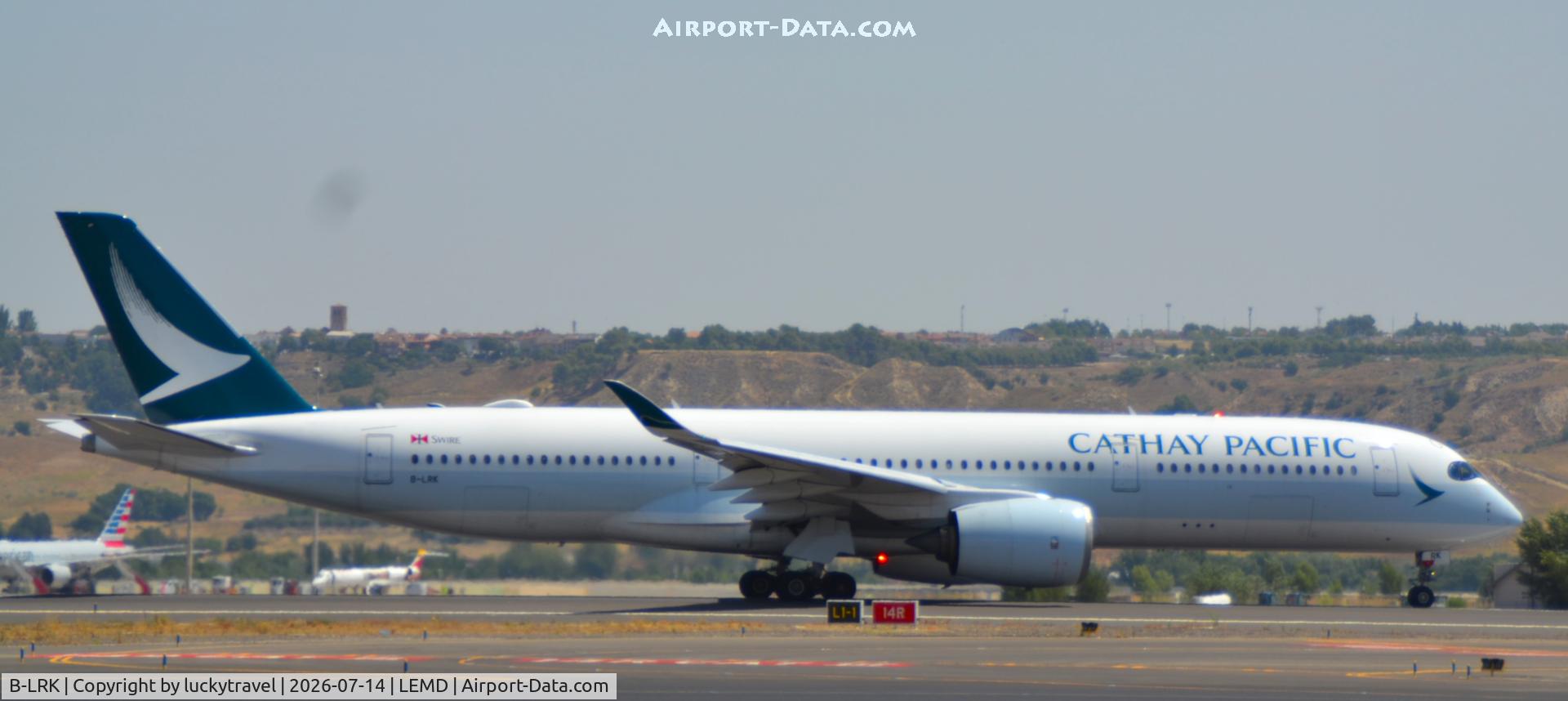 Aircraft B-LRK, 2016 Airbus A350-941, c/n 070, Cathay Pacific A350-900 taking off RWY32L at Madrid (LEMD), at LEMD, photo by luckytravel