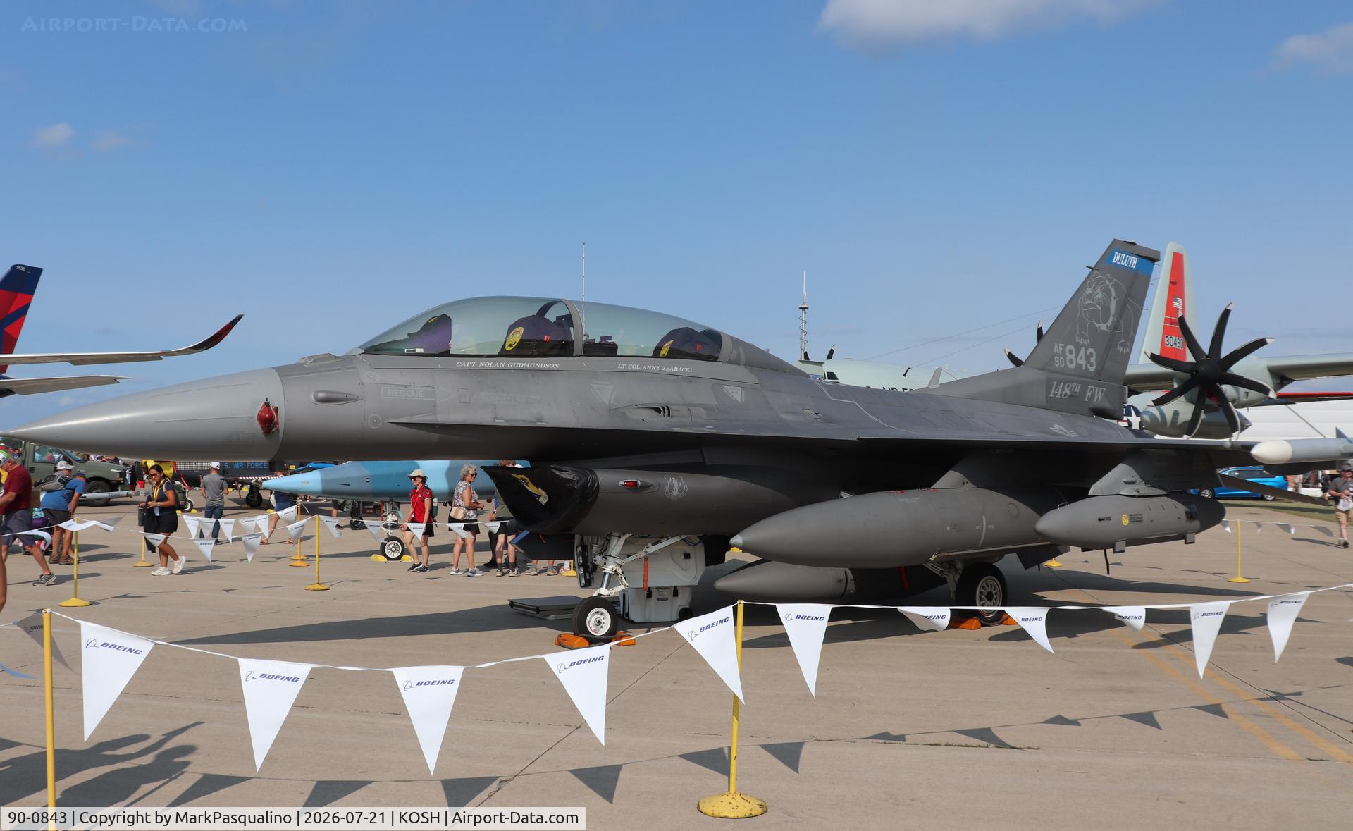 Aircraft 90-0843, 1990 General Dynamics F-16DJ-50-CF, c/n CD-10, General Dynamics F-16D, at KOSH, photo by MarkPasqualino