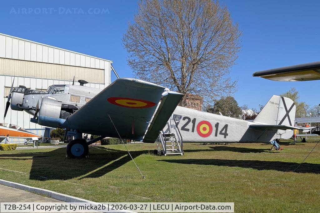 Aircraft T2B-254, Junkers (CASA) 352L (Ju-52), c/n 145, Preserved, at LECU, photo by micka2b