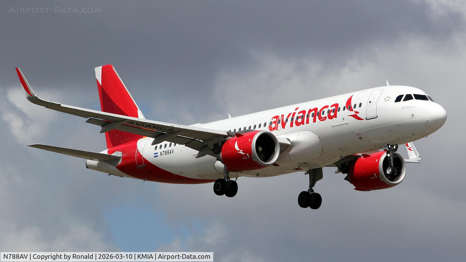Aircraft N788AV, 2019 Airbus A320-251N, c/n 8938, at mia, at KMIA, photo by Ronald