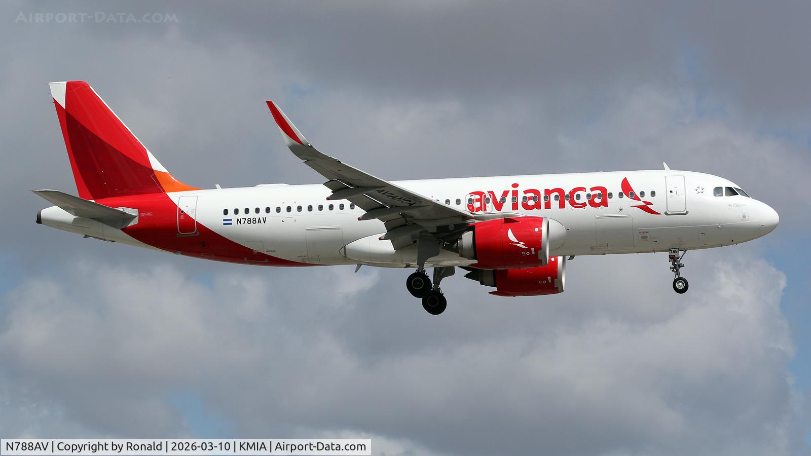 Aircraft N788AV, 2019 Airbus A320-251N, c/n 8938, at mia, at KMIA, photo by Ronald