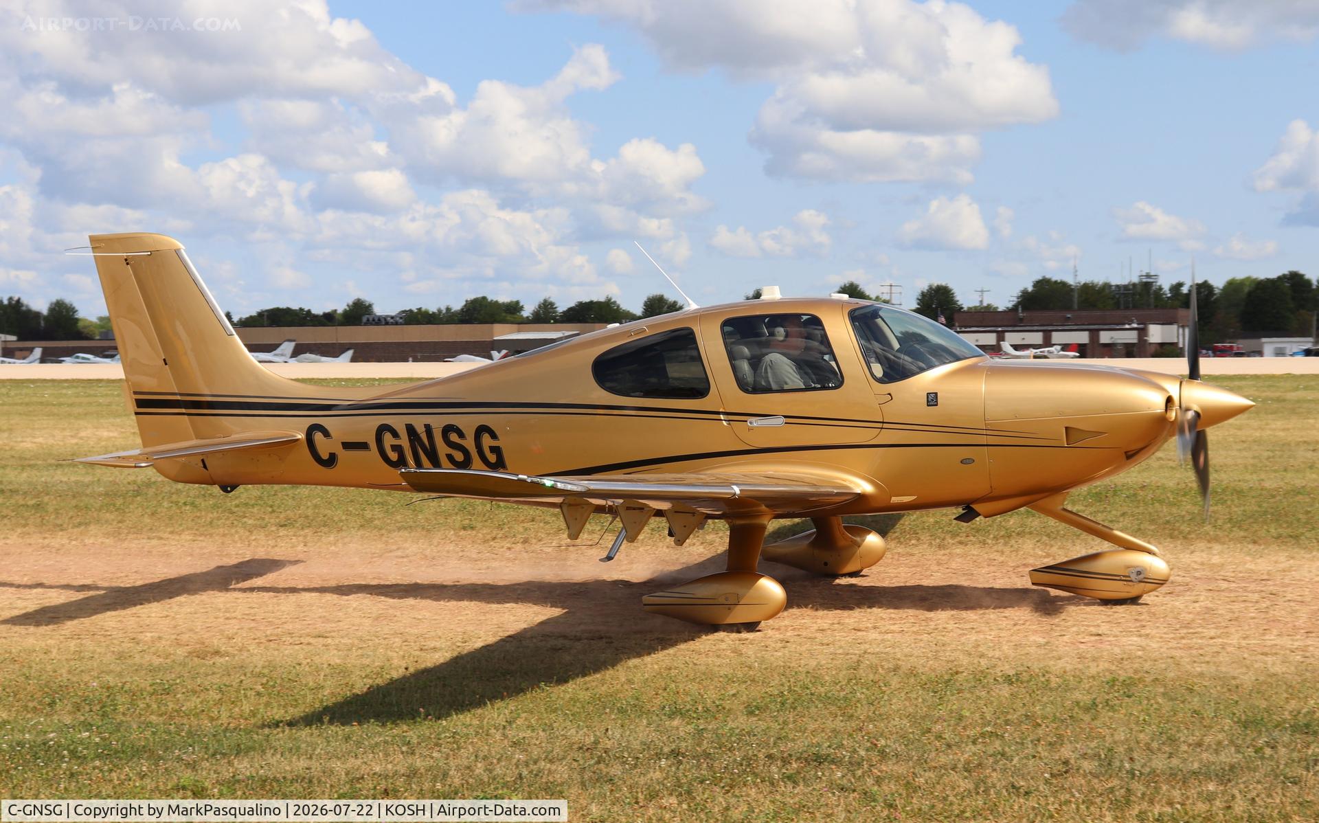 Aircraft C-GNSG, 2017 Cirrus SR22T, c/n 1637, Cirrus SR22T, at KOSH, photo by MarkPasqualino