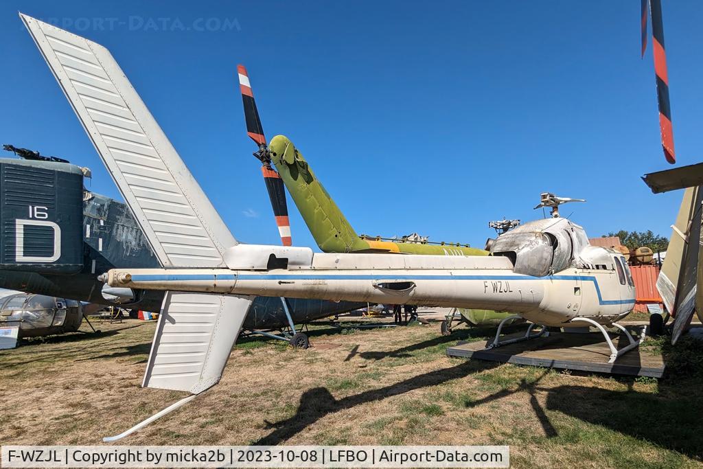 Aircraft F-WZJL, Aerospatiale AS-355F-1 Ecureuil 2, c/n 5001, Preserved, at LFBO, photo by micka2b