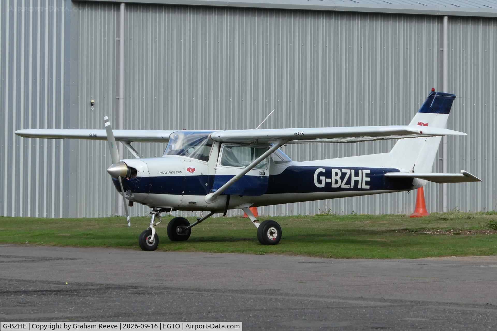 Aircraft G-BZHE, 1978 Cessna 152, c/n 152-81303, Parked at Rochester., at EGTO, photo by Graham Reeve