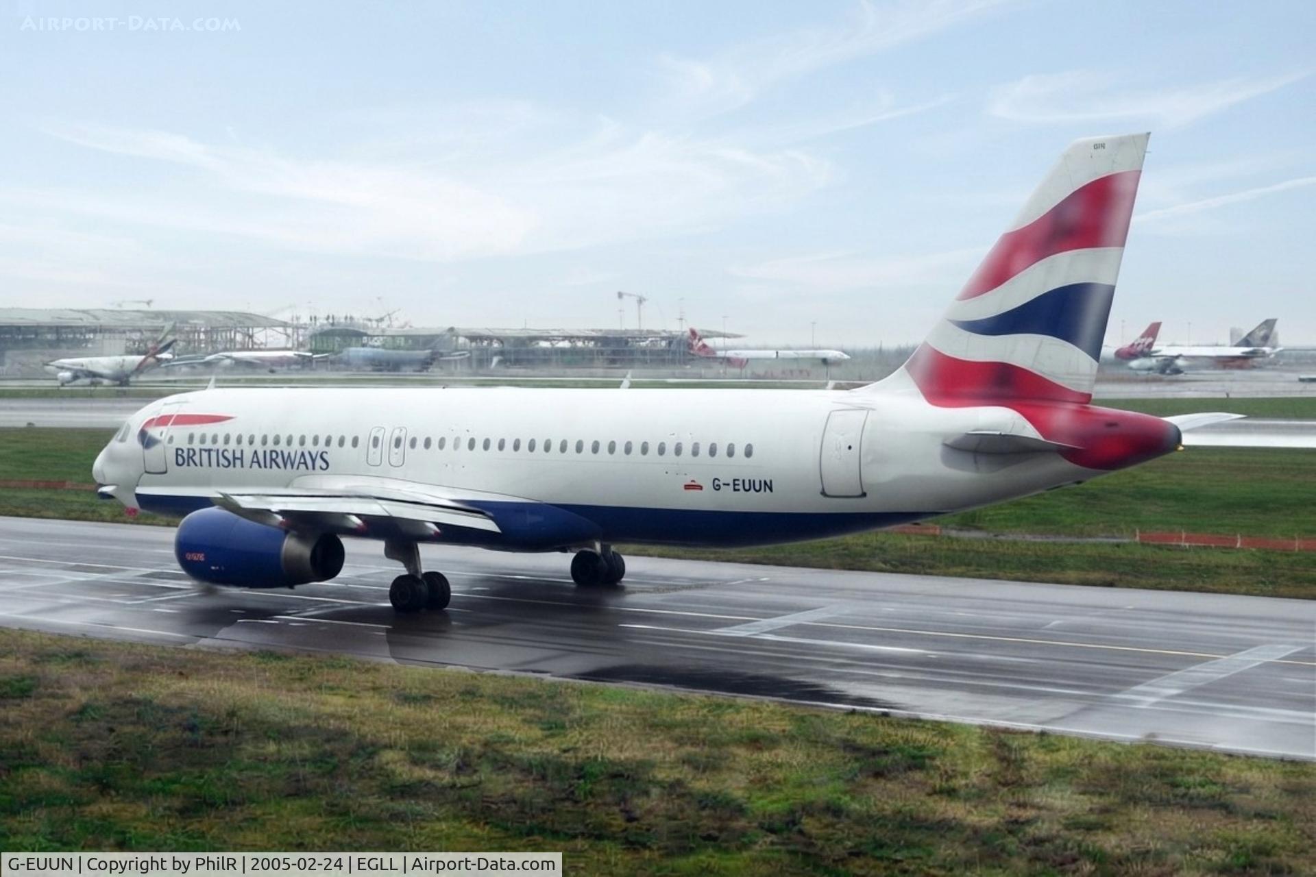 Aircraft G-EUUN, 2003 Airbus A320-232, c/n 1910, G-EUUN 2002 A320-200 BA LHR, at EGLL, photo by PhilR