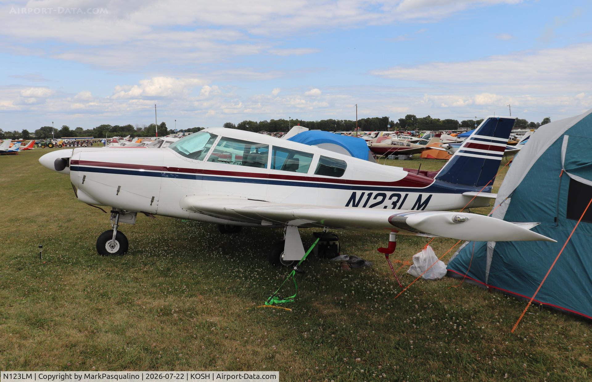 Aircraft N123LM, 1967 Piper PA-24-260, c/n 24-4669, Piper PA-24-260, at KOSH, photo by MarkPasqualino
