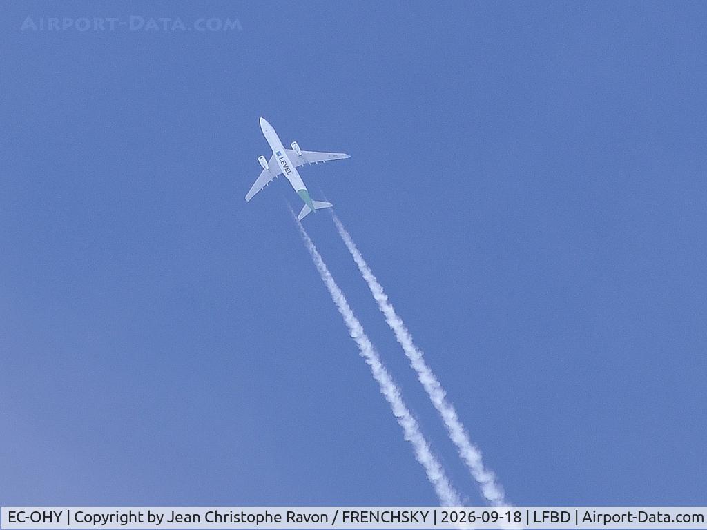 Aircraft EC-OHY, 2012 Airbus A330-243, c/n 1319, New York (JFK) Barcelona (BCN) IB2628 level 390, at LFBD, photo by Jean Christophe Ravon / FRENCHSKY