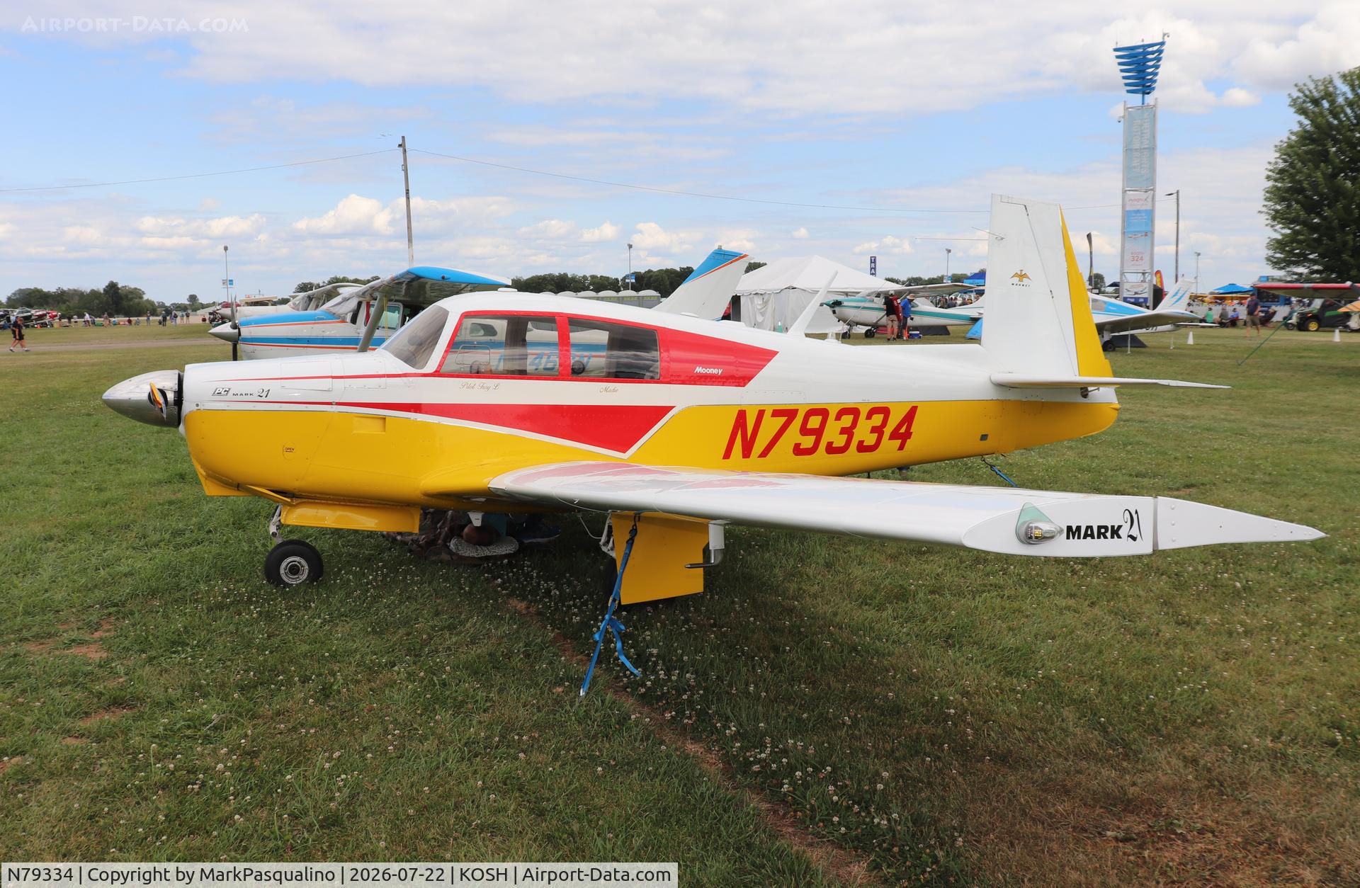 Aircraft N79334, 1965 Mooney M20C Ranger, c/n 2998, Mooney M20C, at KOSH, photo by MarkPasqualino
