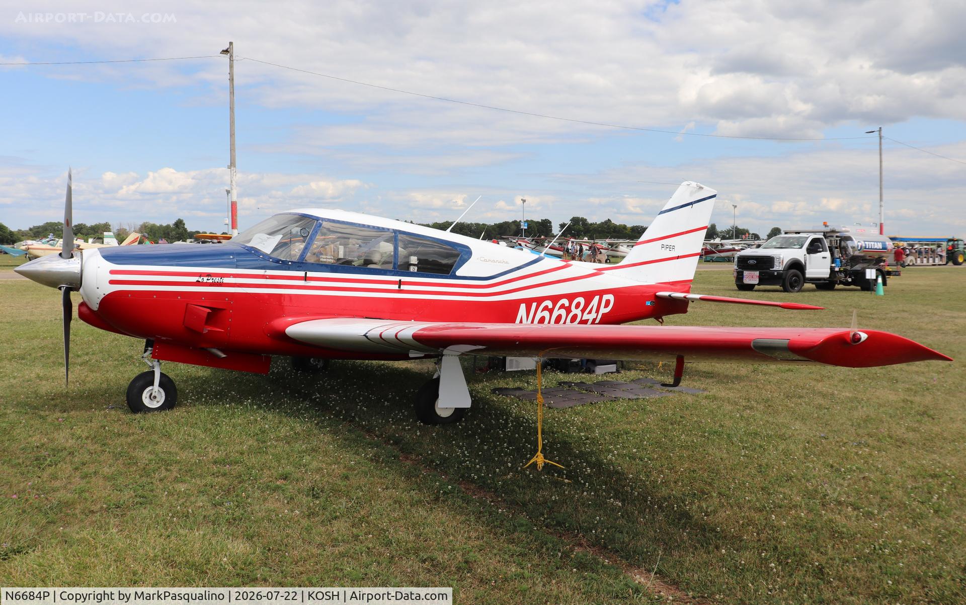 Aircraft N6684P, 1960 Piper PA-24-250 Comanche, c/n 24-1808, Piper PA-24-250, at KOSH, photo by MarkPasqualino