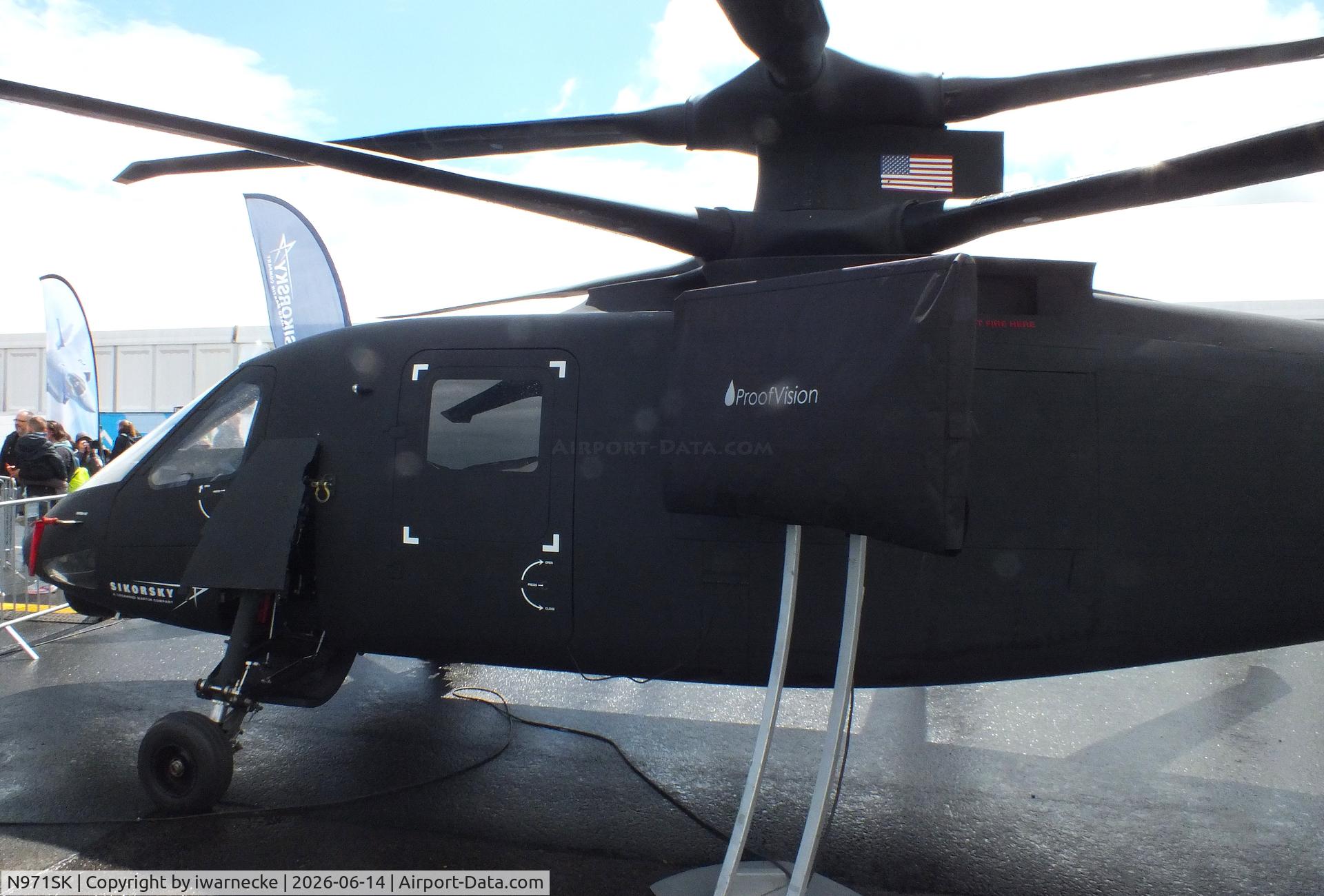 Aircraft N971SK, 2014 Sikorsky S-97A Raider, c/n 0001, Sikorsky S-97A Raider (now de-registered) at ILA 2026, Berlin, photo by iwarnecke