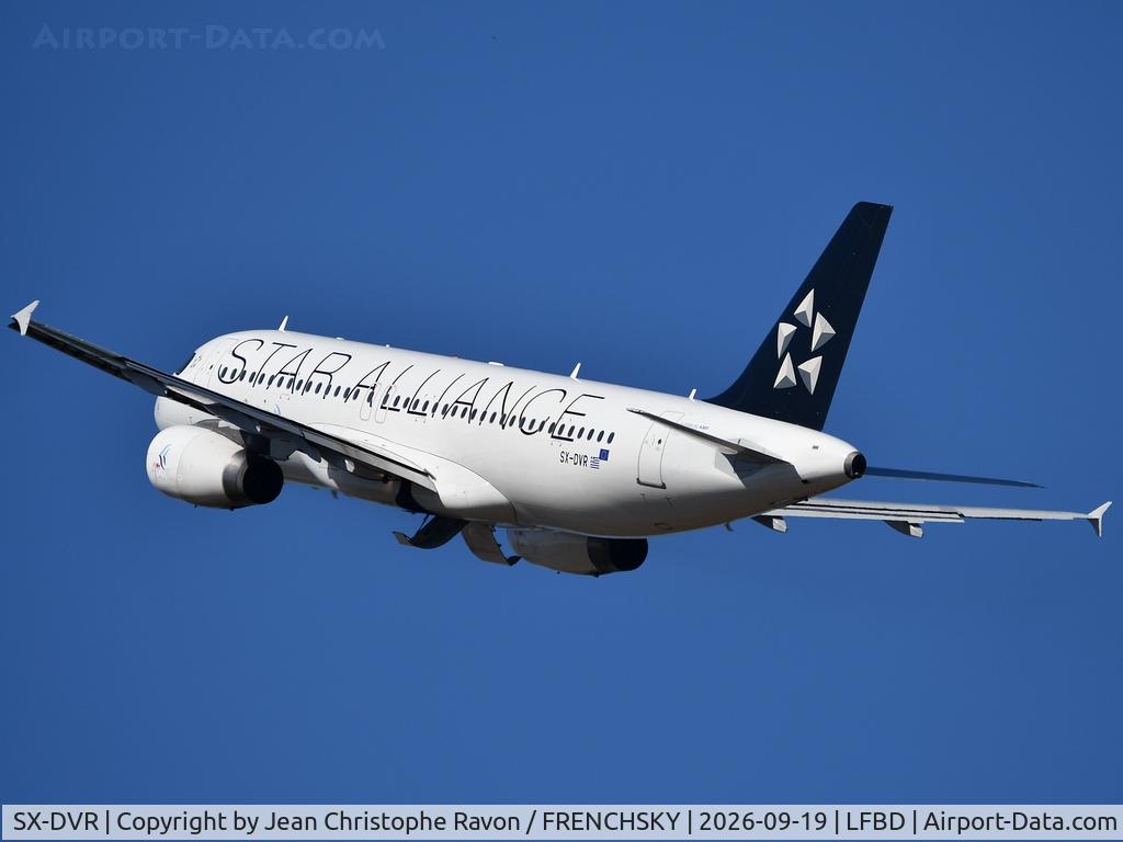 Aircraft SX-DVR, 2008 Airbus A320-232, c/n 3714, Bordeaux (BOD) Athens (ATH) A3697 (Star Alliance Livery), at LFBD, photo by Jean Christophe Ravon / FRENCHSKY