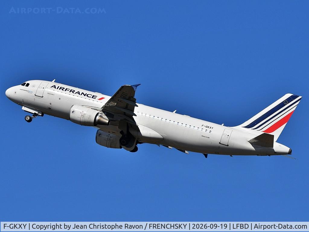 Aircraft F-GKXY, 2009 Airbus A320-214, c/n 4105, Bordeaux (BOD) Paris (CDG) AF7443, at LFBD, photo by Jean Christophe Ravon / FRENCHSKY