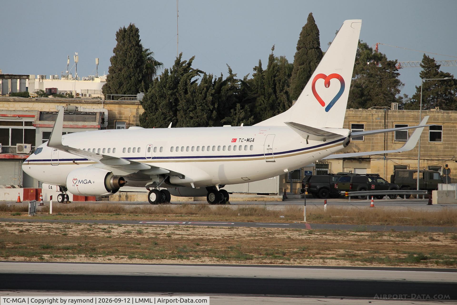 Aircraft TC-MGA, 1999 Boeing 737-7AK BBJ, c/n 29865, Boeing 737-7AK-BBJ reg TC-MGA of Mavi Gok Airlines on Park No8 Malta., at LMML, photo by raymond