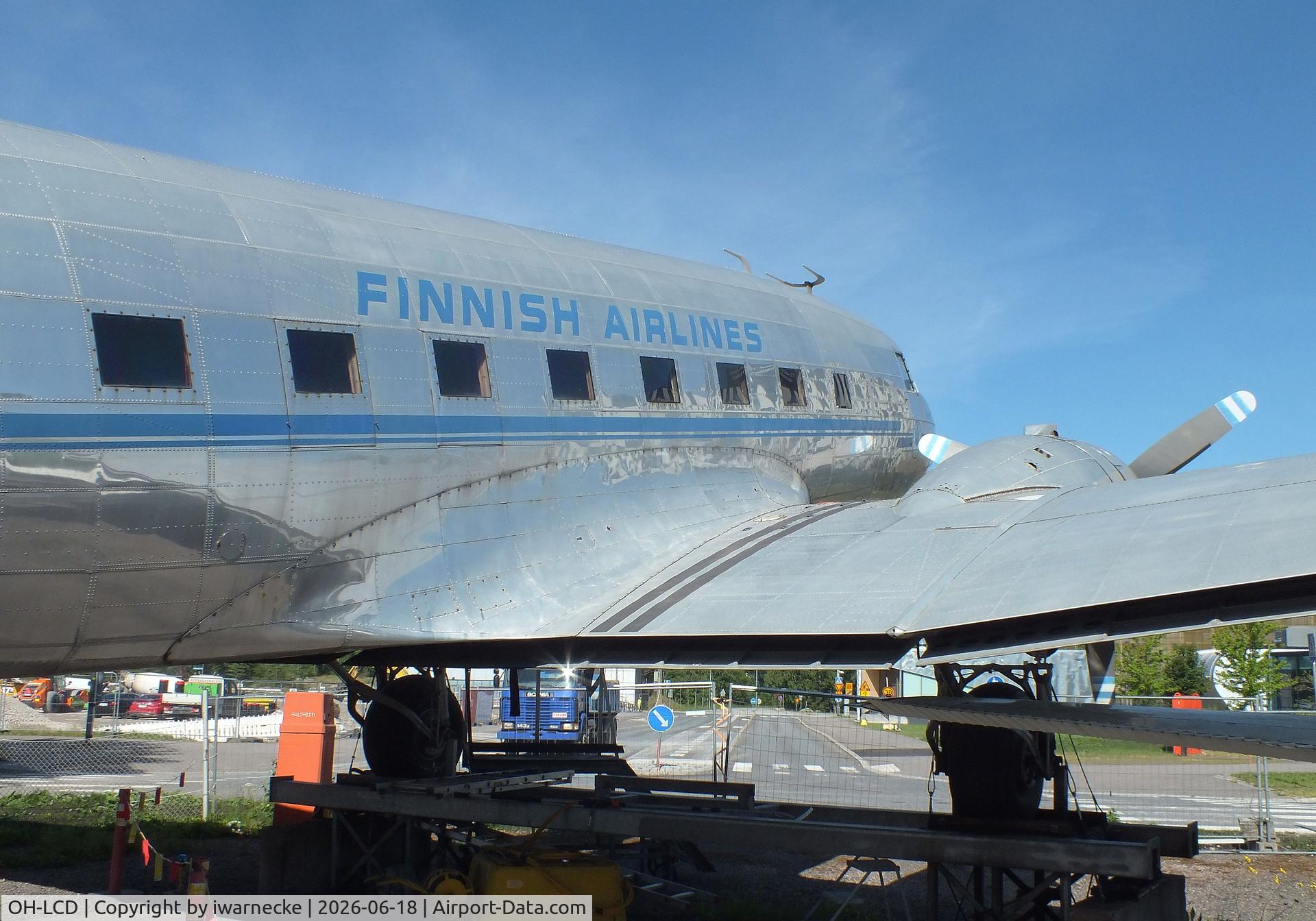 Aircraft OH-LCD, 1943 Douglas C-47A-75-DL, c/n 19309, Douglas DC-3C-S1C3-G (built as C-47A-75-DL) at the Suomen Ilmailumuseo (Finnish Aviation Museum), Vantaa, photo by iwarnecke