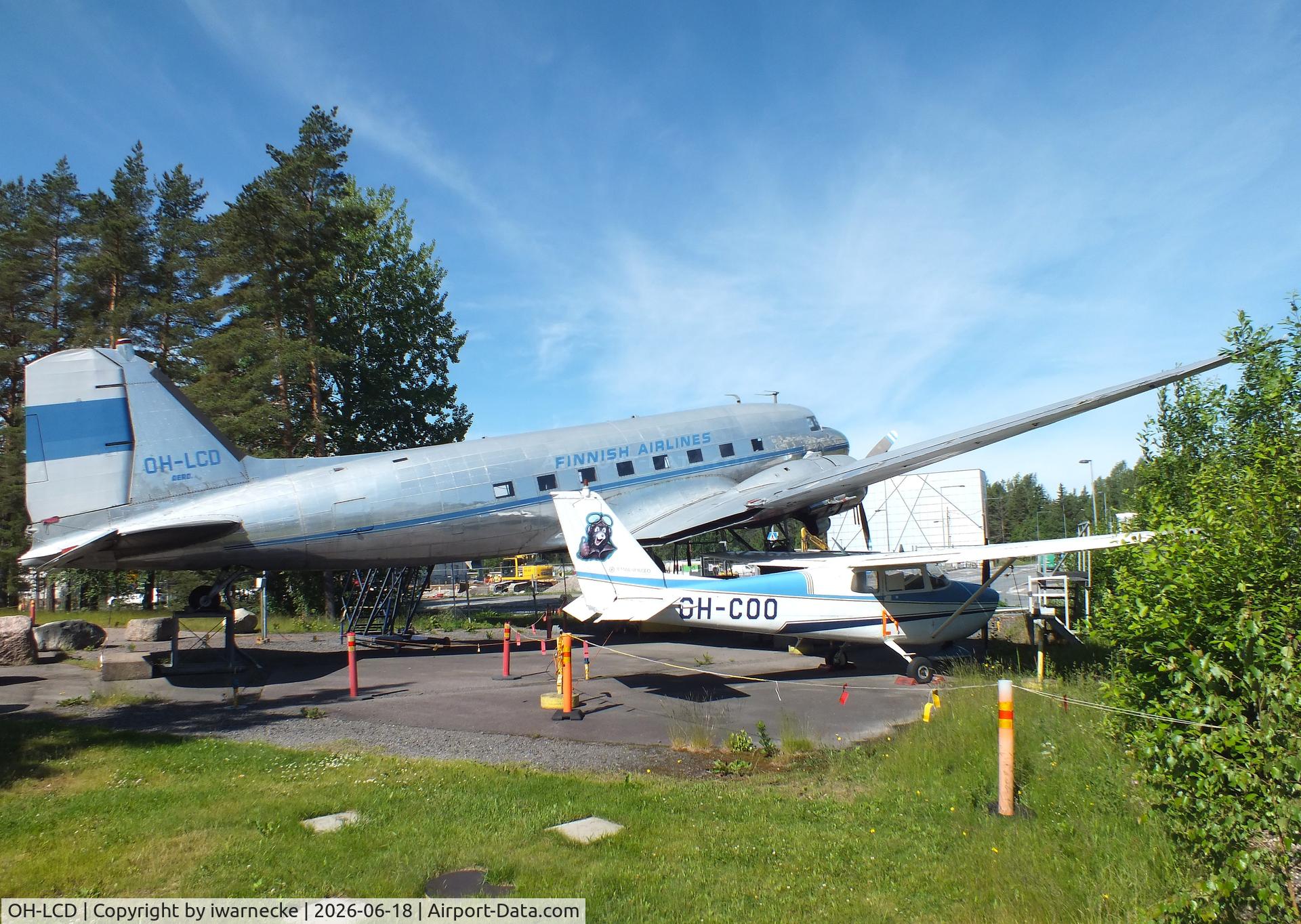 Aircraft OH-LCD, 1943 Douglas C-47A-75-DL, c/n 19309, Douglas DC-3C-S1C3-G (built as C-47A-75-DL) at the Suomen Ilmailumuseo (Finnish Aviation Museum), Vantaa, photo by iwarnecke