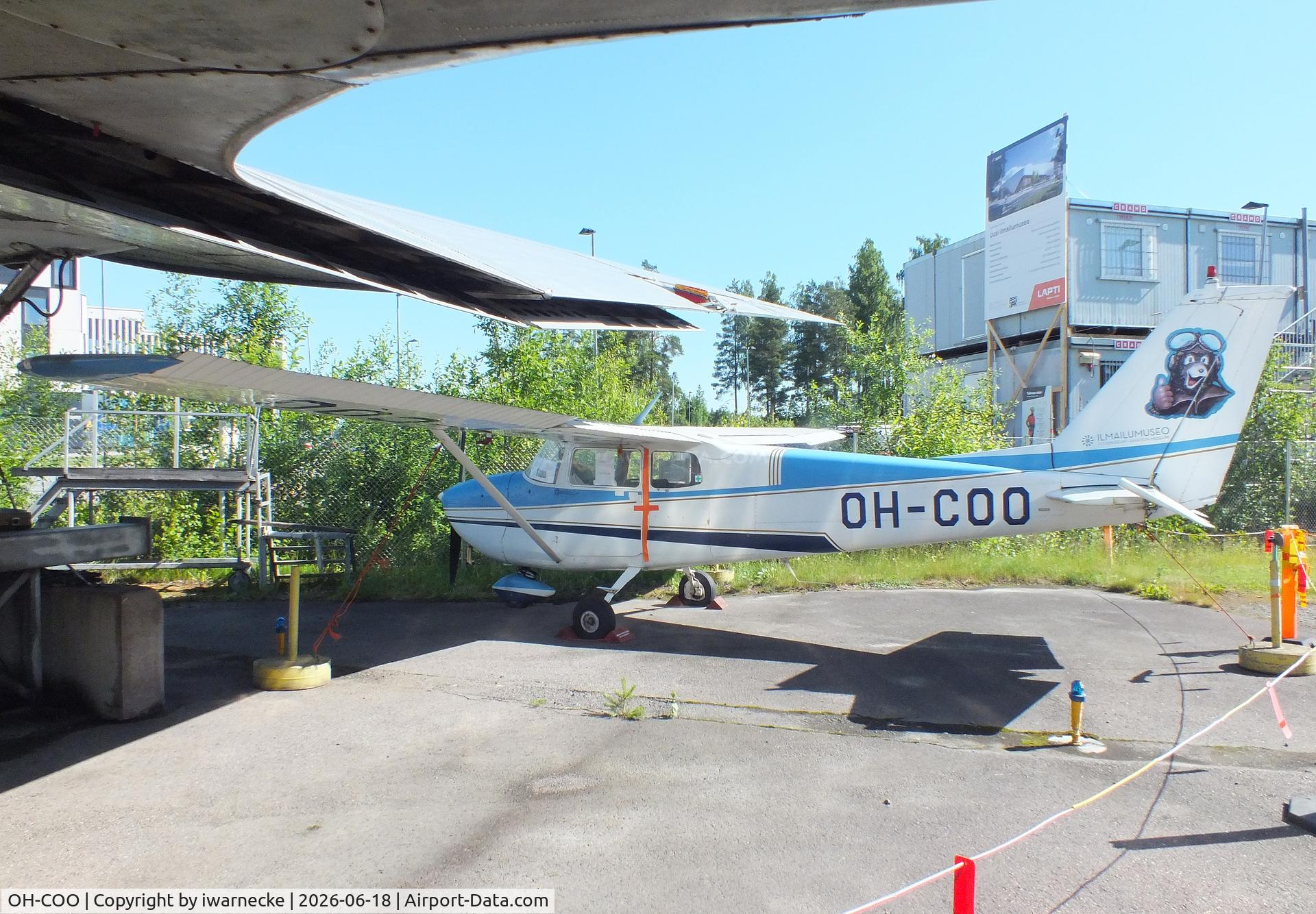 Aircraft OH-COO, Cessna 172C Skyhawk, c/n 48855, Cessna 172C Skyhawk at the Suomen Ilmailumuseo (Finnish Aviation Museum), Vantaa, photo by iwarnecke