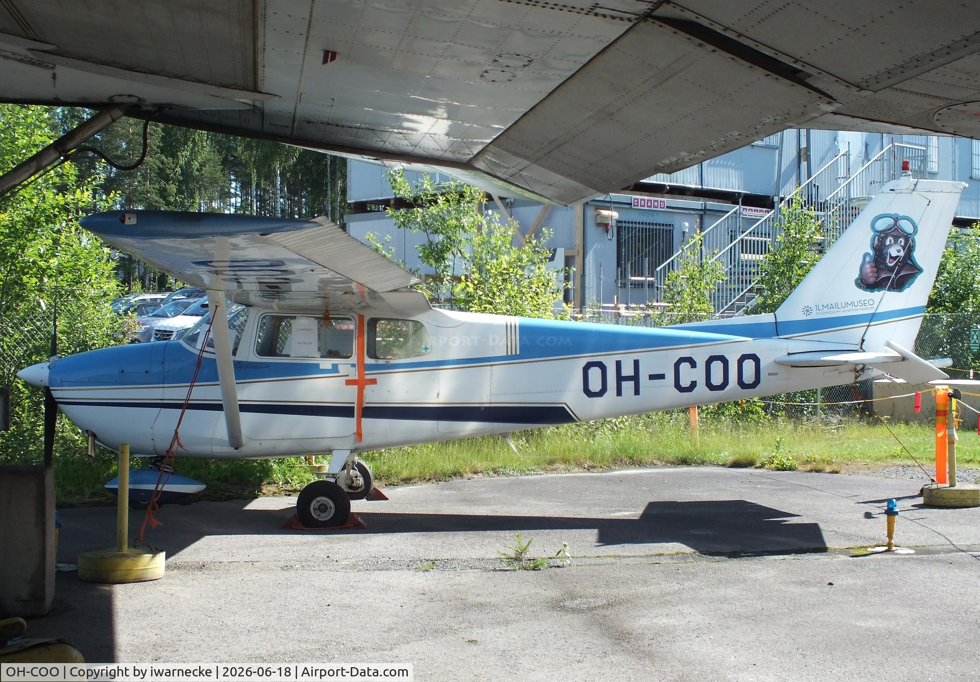 Aircraft OH-COO, Cessna 172C Skyhawk, c/n 48855, Cessna 172C Skyhawk at the Suomen Ilmailumuseo (Finnish Aviation Museum), Vantaa, photo by iwarnecke