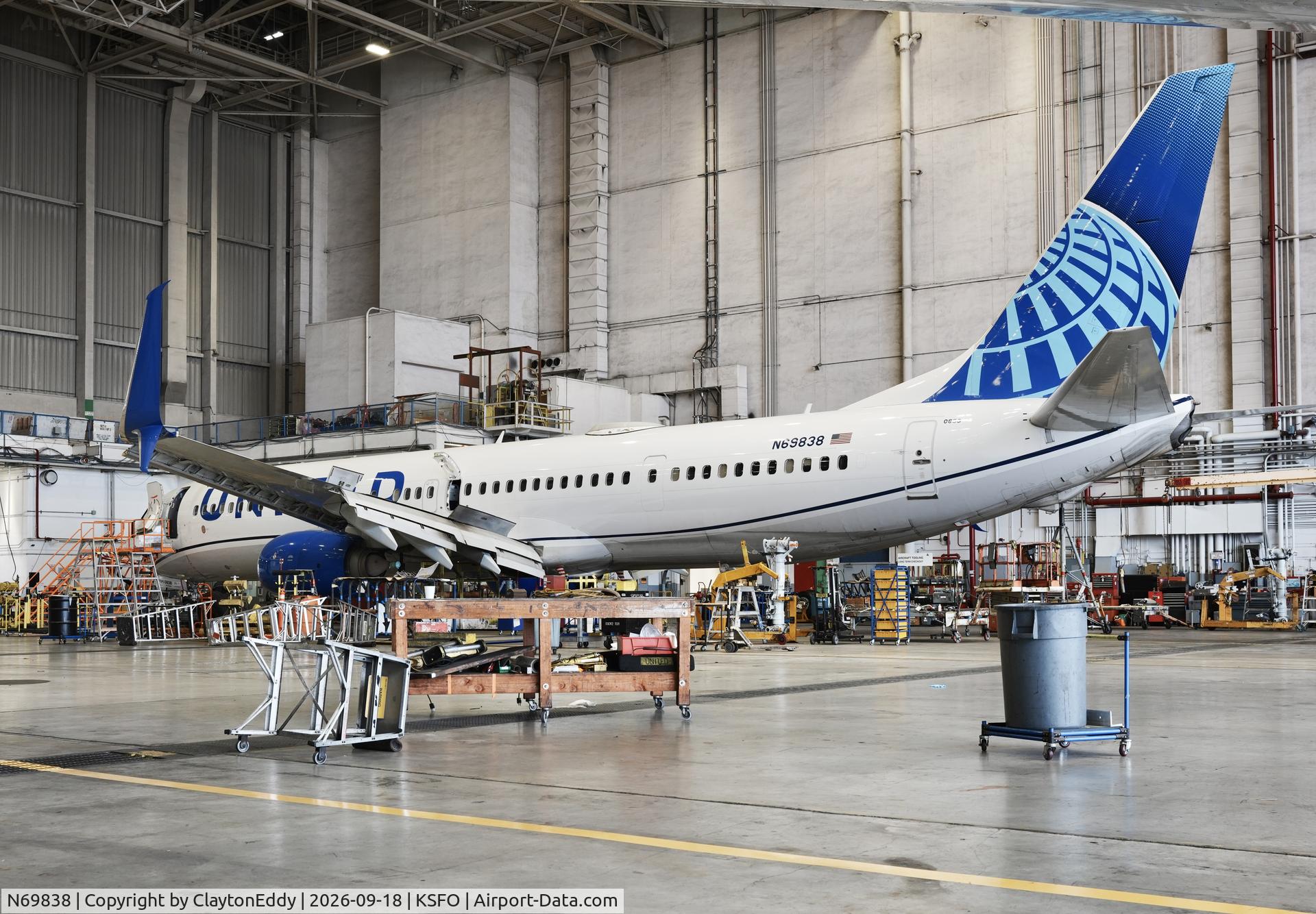 Aircraft N69838, 2014 Boeing 737-924/ER, c/n 60121 l/n 5183, SFO 2026, at KSFO, photo by ClaytonEddy