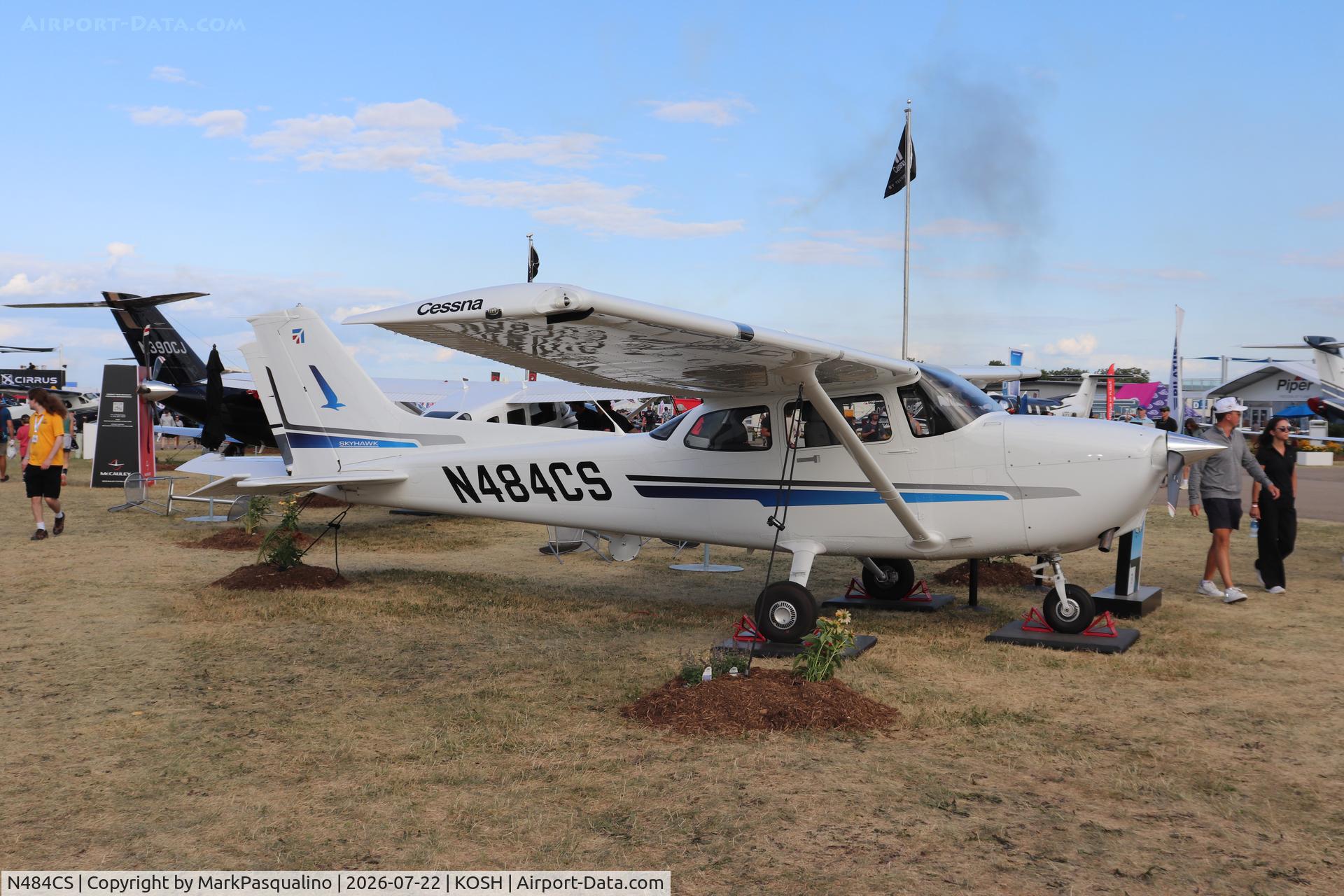 Aircraft N484CS, 2026 Cessna 172S, c/n 172S13484, Cessna 172S, at KOSH, photo by MarkPasqualino