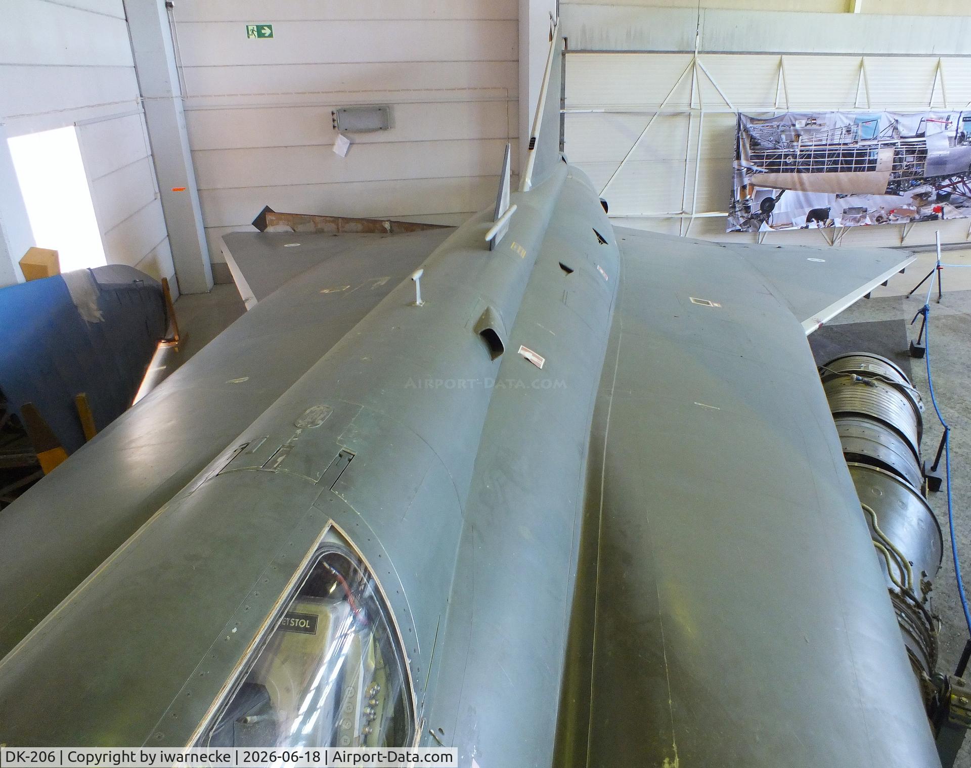 Aircraft DK-206, Saab J-35BS Draken, c/n 35-245, SAAB J35BS Draken at the Suomen Ilmailumuseo (Finnish Aviation Museum), Vantaa, photo by iwarnecke
