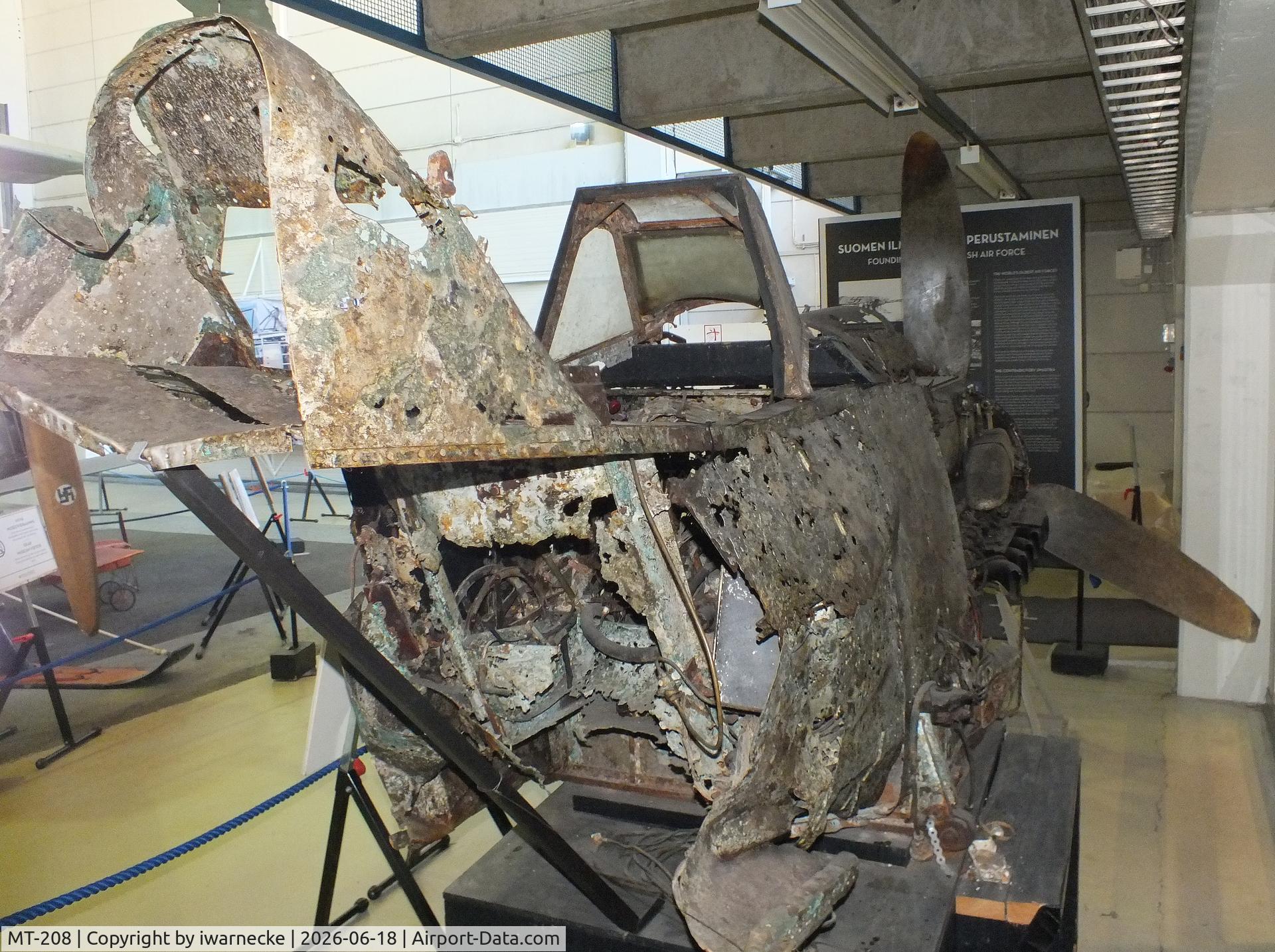 Aircraft MT-208, Messerschmitt Bf-109G-2, c/n 14743, Messerschmitt Bf 109G-2 wreck (front fuselage only) at the Suomen Ilmailumuseo (Finnish Aviation Museum), Vantaa, photo by iwarnecke