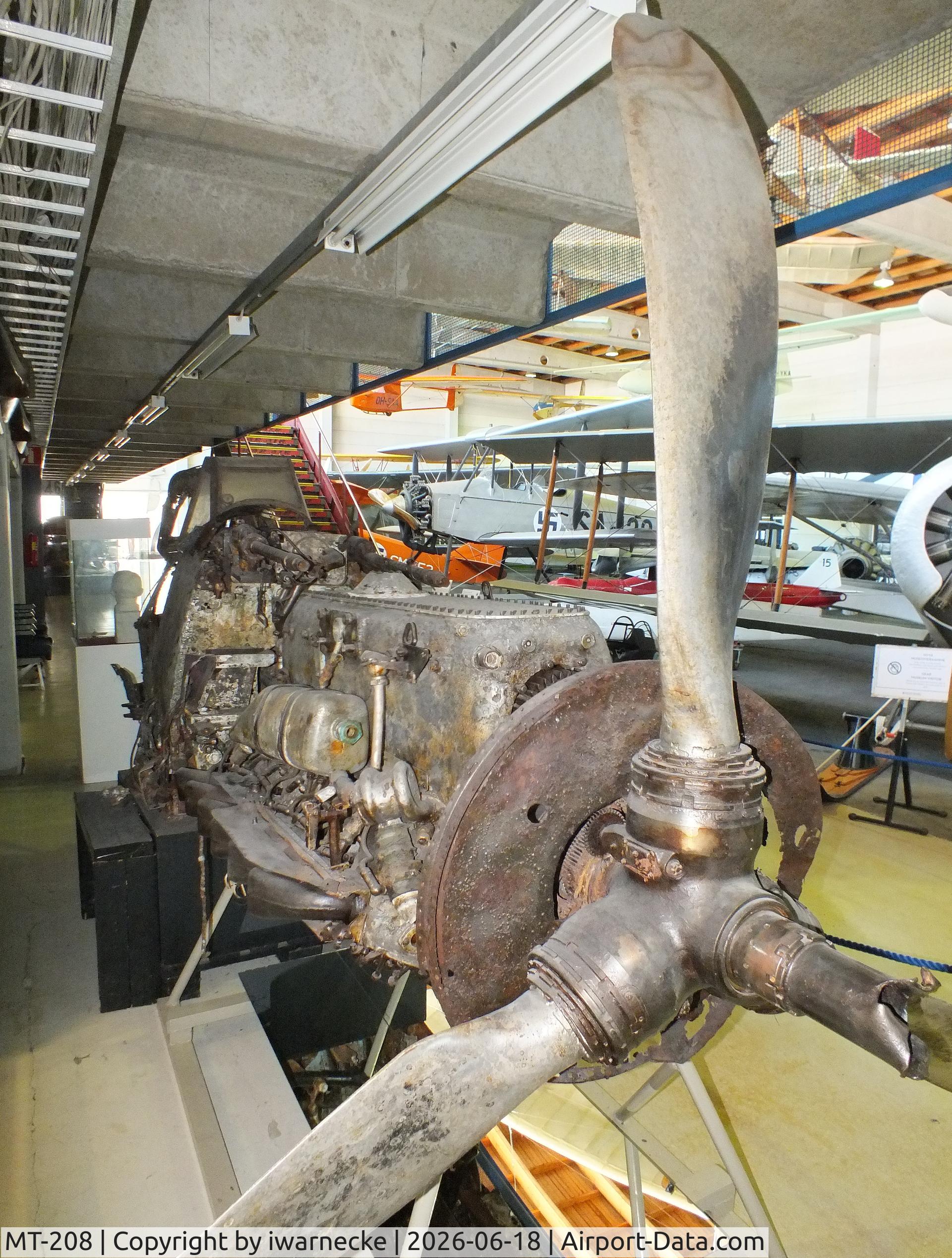 Aircraft MT-208, Messerschmitt Bf-109G-2, c/n 14743, Messerschmitt Bf 109G-2 wreck (front fuselage only) at the Suomen Ilmailumuseo (Finnish Aviation Museum), Vantaa, photo by iwarnecke