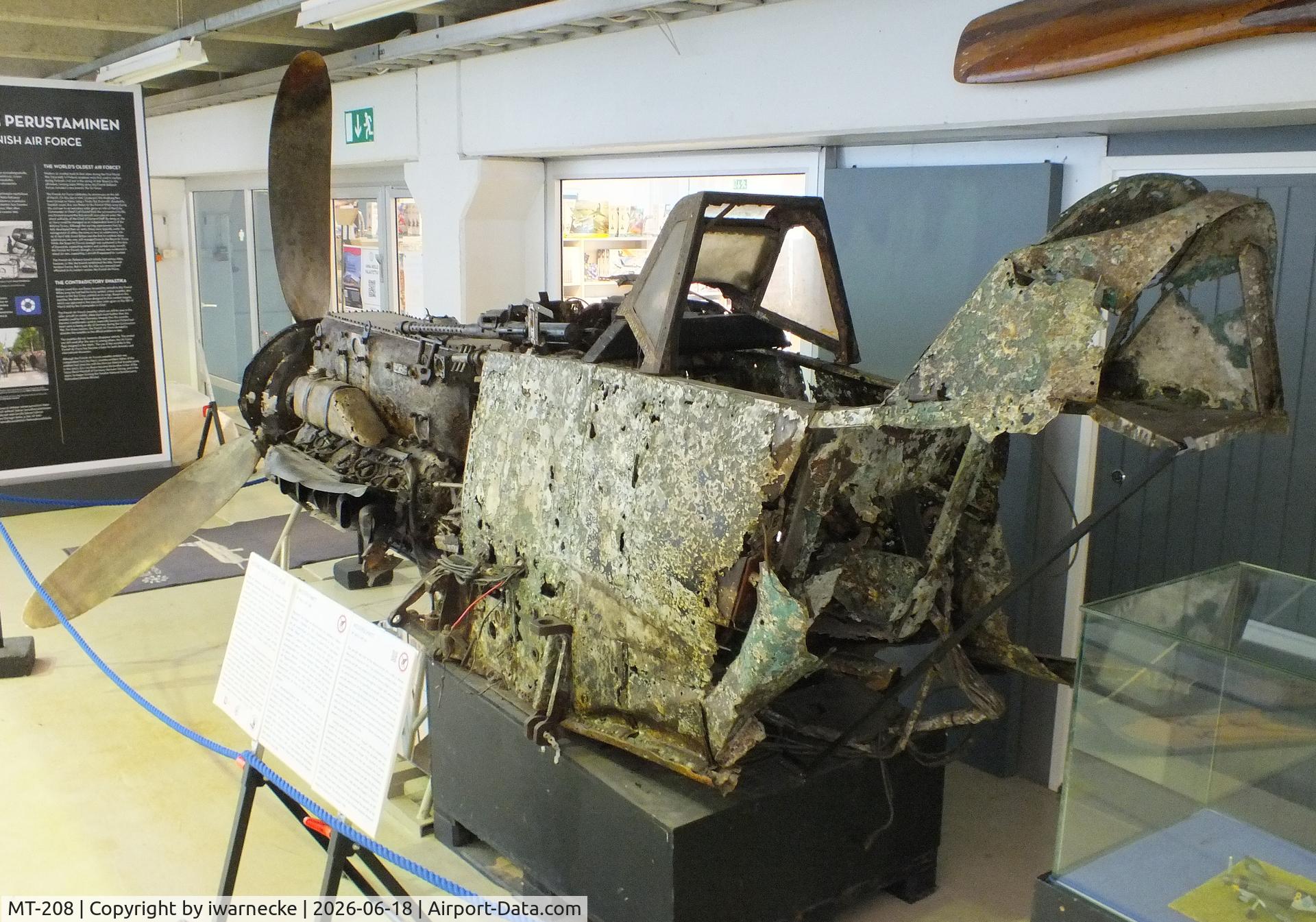 Aircraft MT-208, Messerschmitt Bf-109G-2, c/n 14743, Messerschmitt Bf 109G-2 wreck (front fuselage only) at the Suomen Ilmailumuseo (Finnish Aviation Museum), Vantaa, photo by iwarnecke