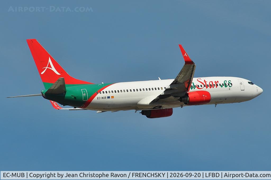 Aircraft EC-MUB, 2003 Boeing 737-86J, c/n 32920, Bordeaux (BOD) London (LGW) LAV1111, at LFBD, photo by Jean Christophe Ravon / FRENCHSKY