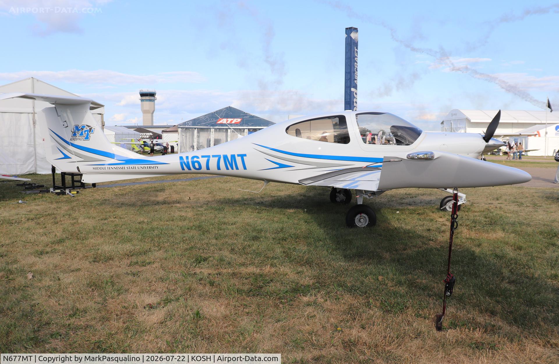 Aircraft N677MT, Diamond DA 40, c/n 40.1267, Diamond DA 40, at KOSH, photo by MarkPasqualino