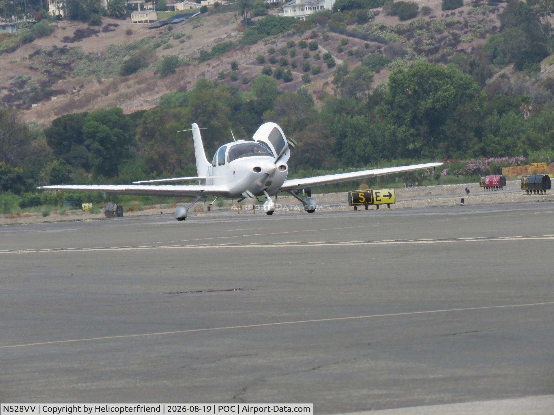 Aircraft N528VV, 2005 Cirrus Design Corp SR20, c/n 1498, On taxiway Sierra, at POC, photo by Helicopterfriend