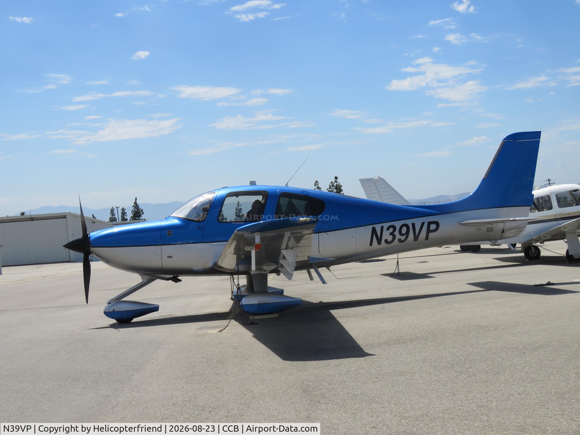 Aircraft N39VP, 2014 Cirrus SR22T, c/n 848, Preparing to leave, at CCB, photo by Helicopterfriend