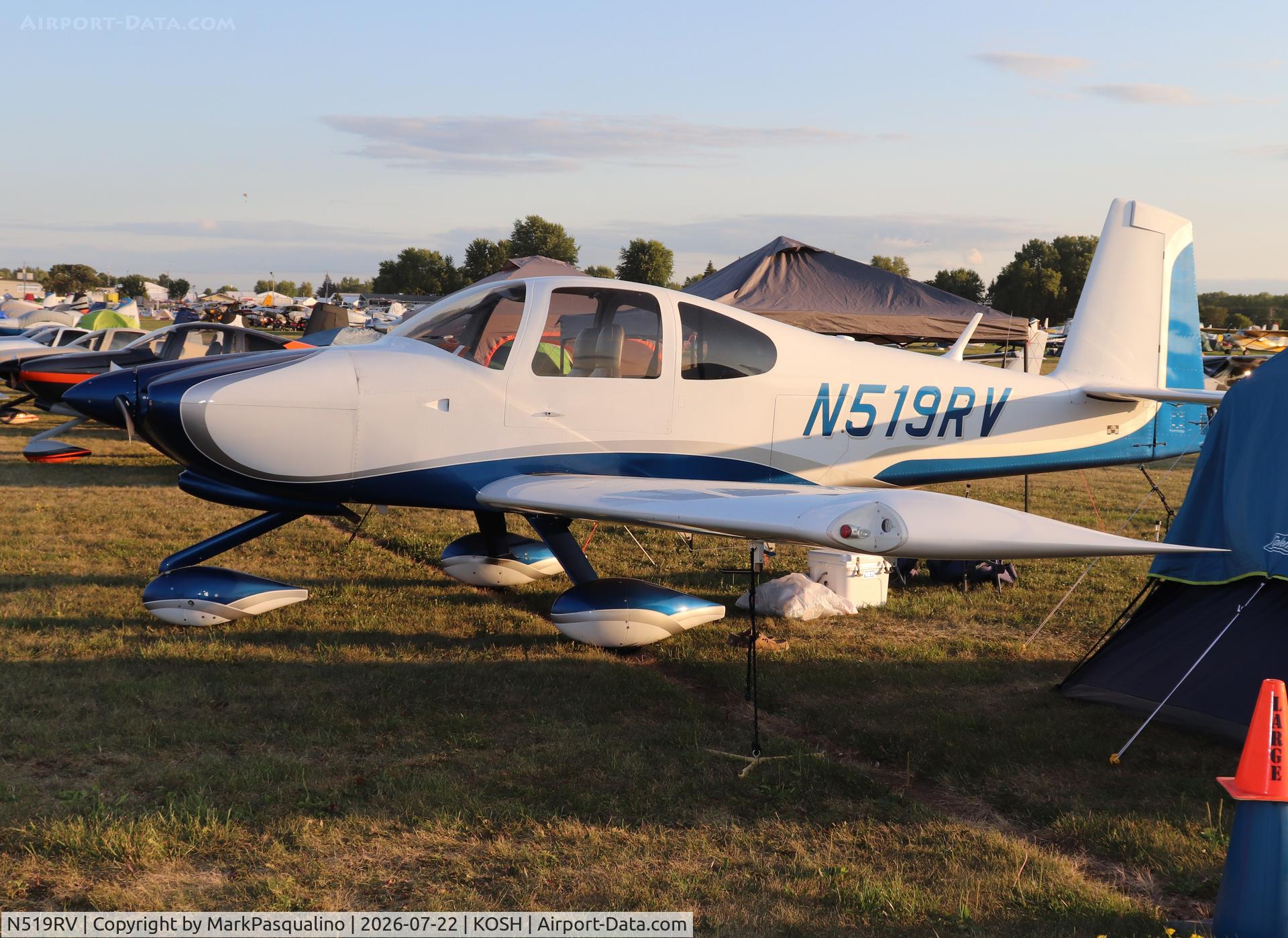 Aircraft N519RV, 2006 Vans RV-10, c/n 40250, Vans RV-10, at KOSH, photo by MarkPasqualino