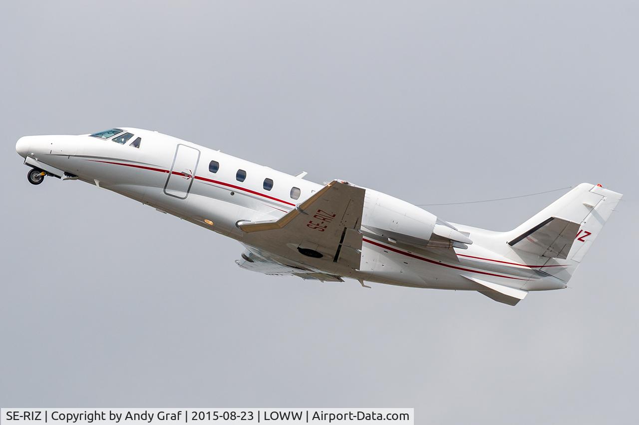 Aircraft SE-RIZ, 2004 Cessna 560XLS Citation Excel, c/n 560-5529, Untitled Cessna 560, at LOWW, photo by Andy Graf