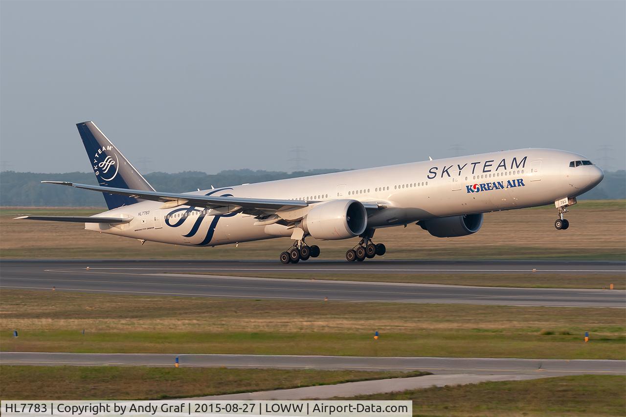 Aircraft HL7783, 2009 Boeing 777-3B5/ER, c/n 37644 l/n 806, Korean Air 777-300, at LOWW, photo by Andy Graf
