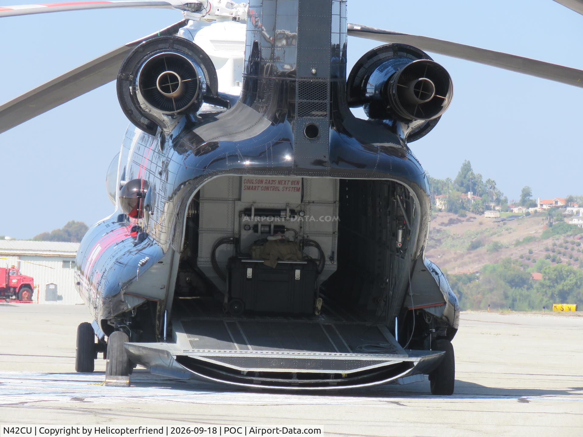 Aircraft N42CU, 1992 Boeing Vertol CH-47D Chinook, c/n M.3419, Ramp down, at POC, photo by Helicopterfriend