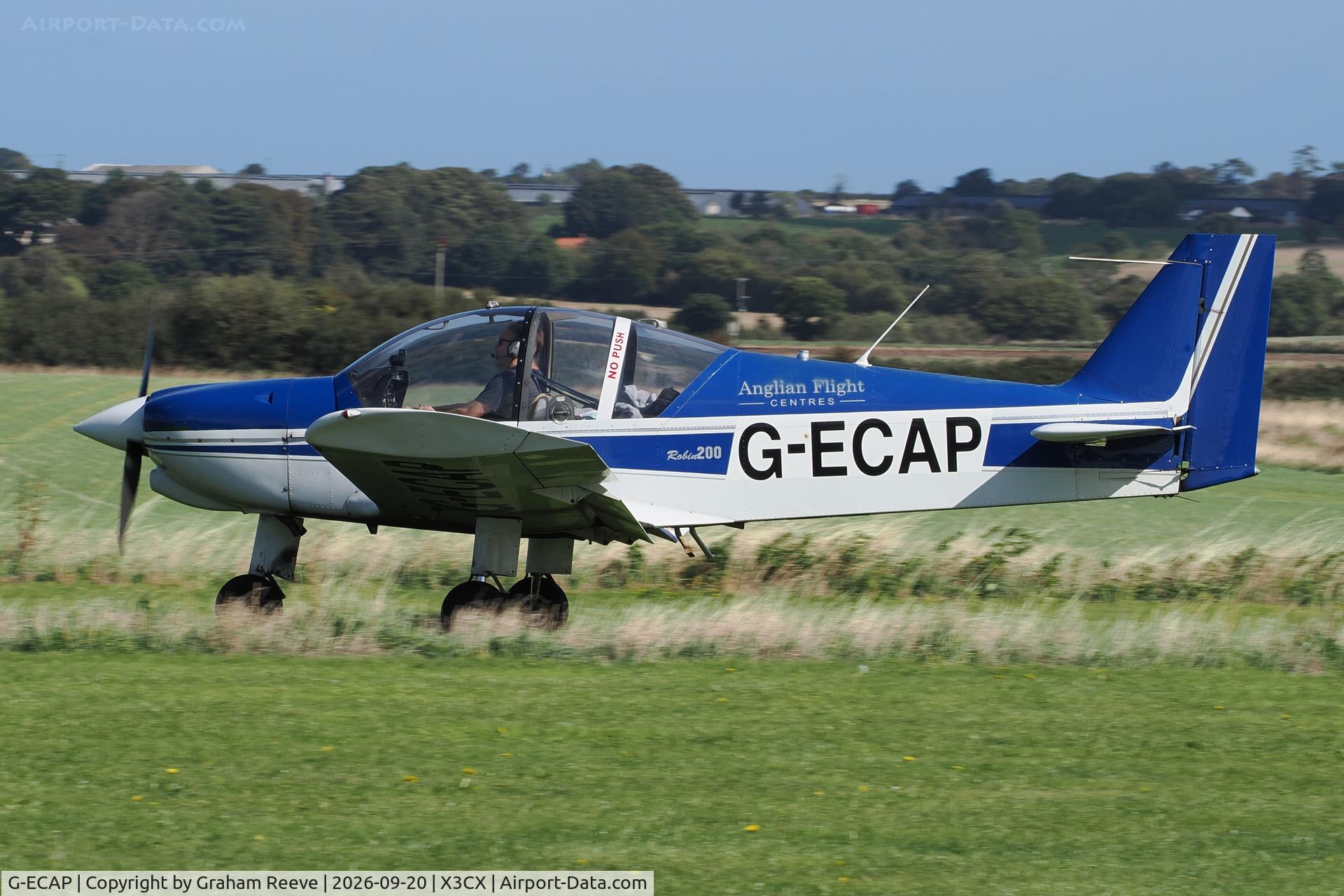Aircraft G-ECAP, 1999 Robin HR-200-120B, c/n 334, Landing at Northrepps., at X3CX, photo by Graham Reeve